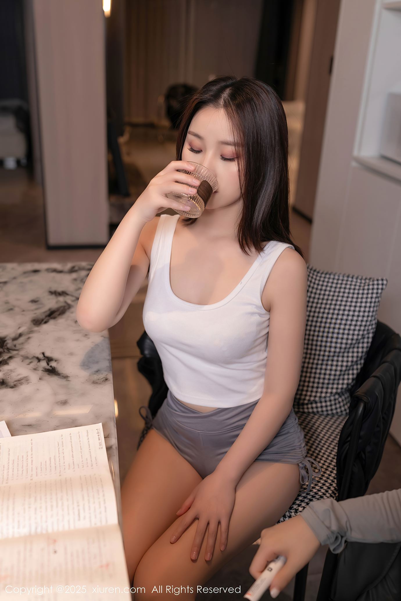 图片[13]-[Xiuren秀人网]2025.04.29 NO.10220 杏子Yada[24+1P] – 速更版-美库