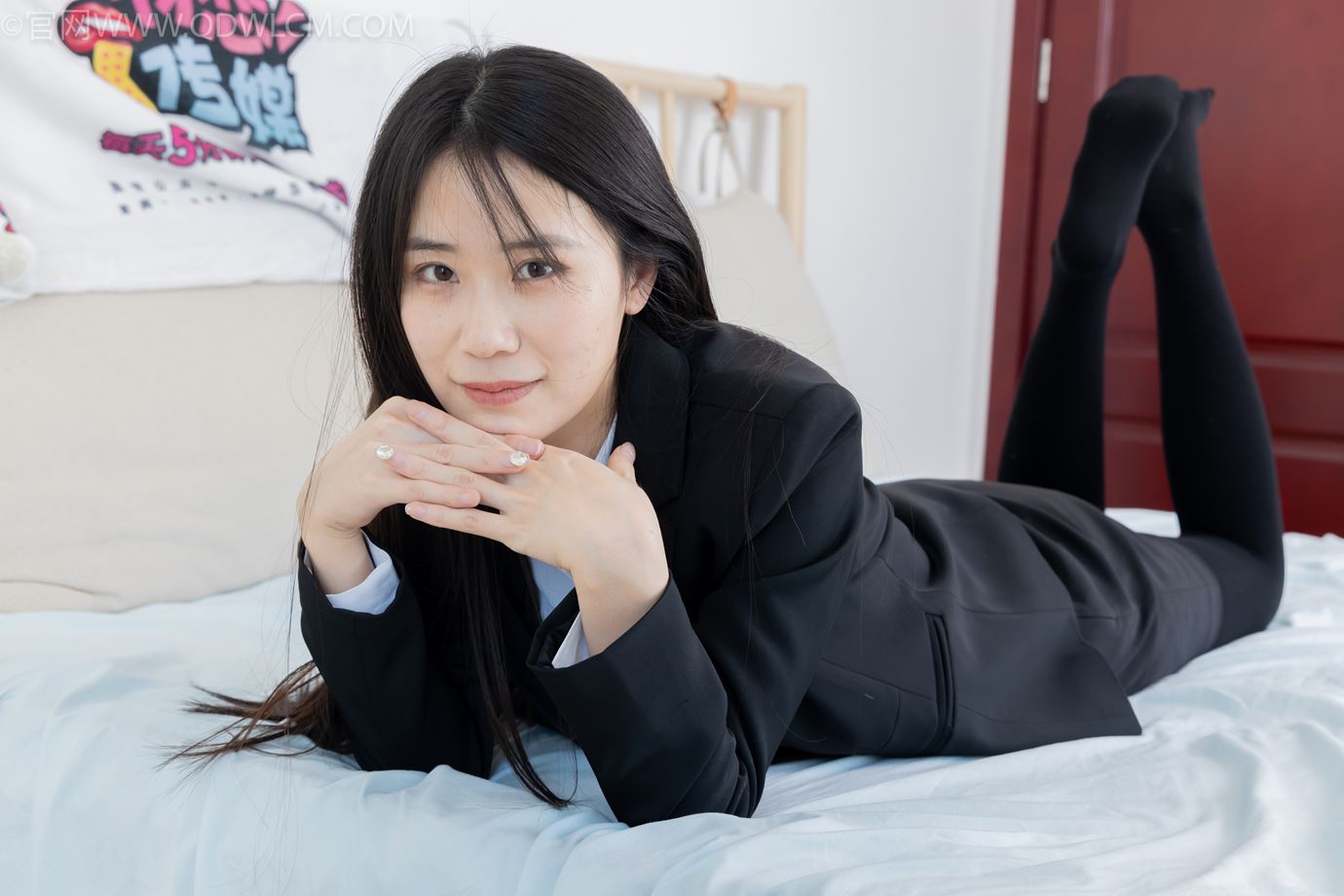 图片[62]-物恋传媒 NO.2318 菜菜-OL制服、高跟鞋、三双厚黑丝叠穿、袜腰展示[120P] – 速更版-美库