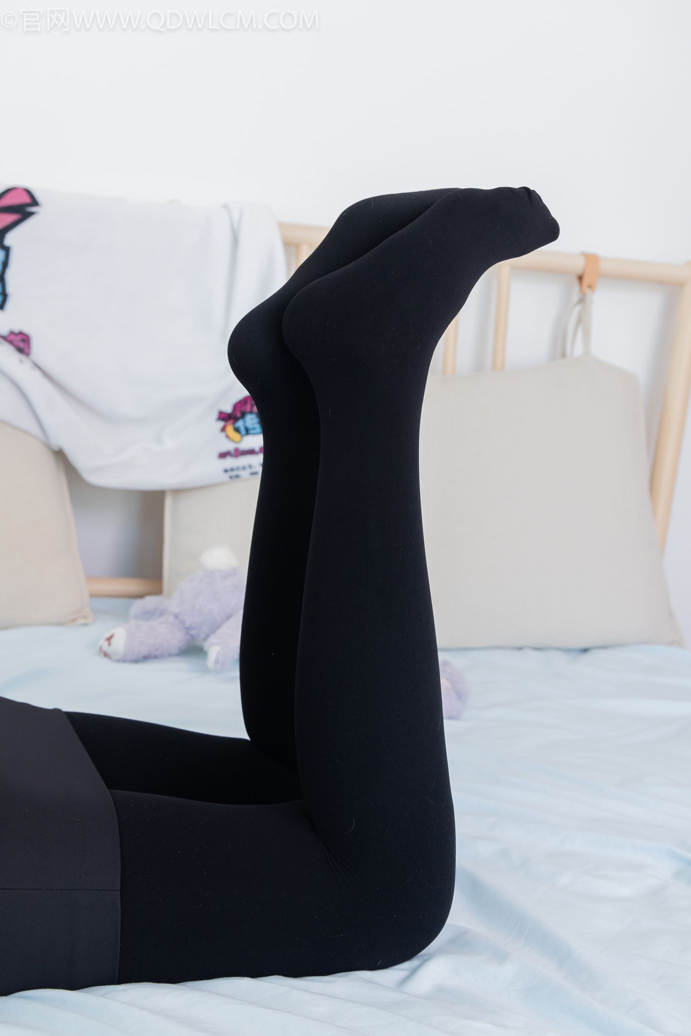 图片[64]-物恋传媒 NO.2318 菜菜-OL制服、高跟鞋、三双厚黑丝叠穿、袜腰展示[120P] – 速更版-美库