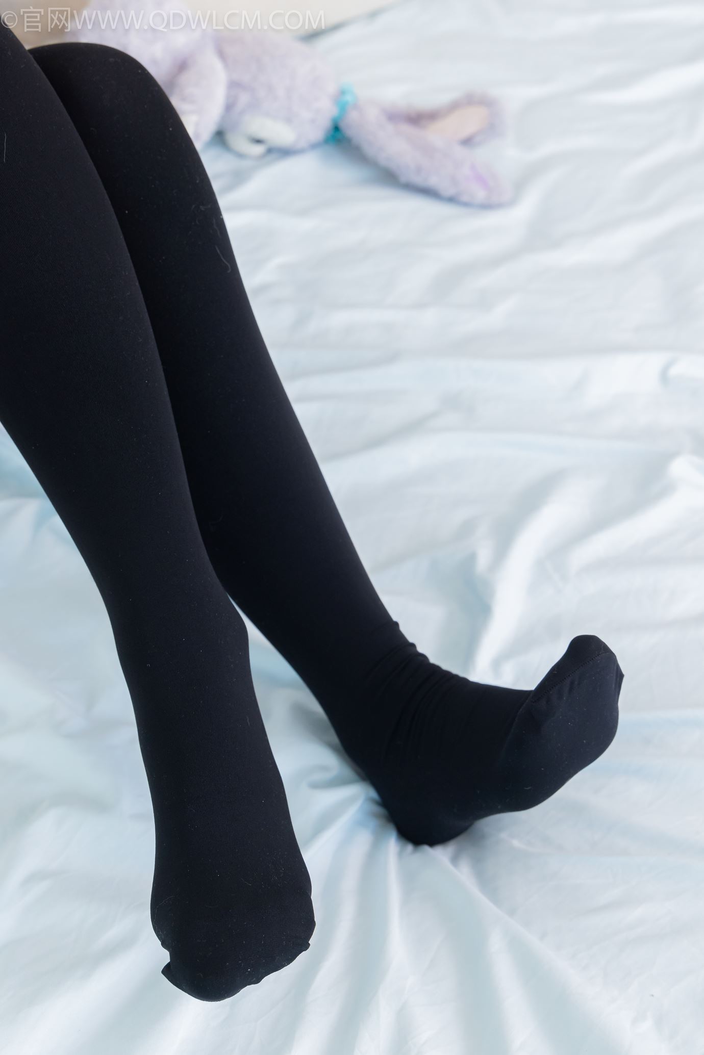 图片[73]-物恋传媒 NO.2318 菜菜-OL制服、高跟鞋、三双厚黑丝叠穿、袜腰展示[120P] – 速更版-美库