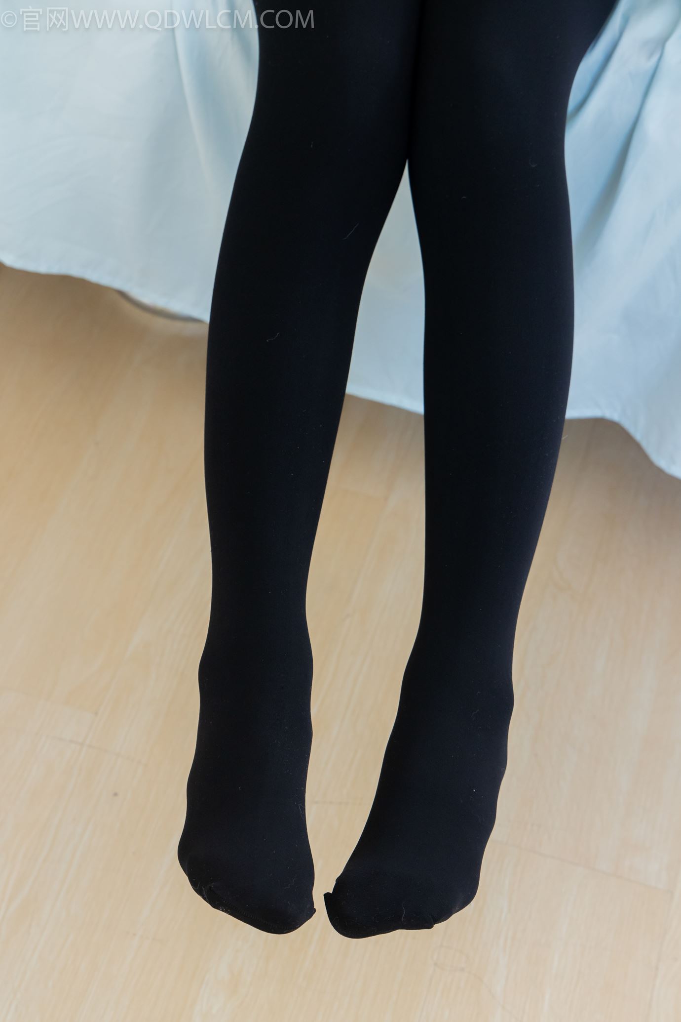 图片[79]-物恋传媒 NO.2318 菜菜-OL制服、高跟鞋、三双厚黑丝叠穿、袜腰展示[120P] – 速更版-美库