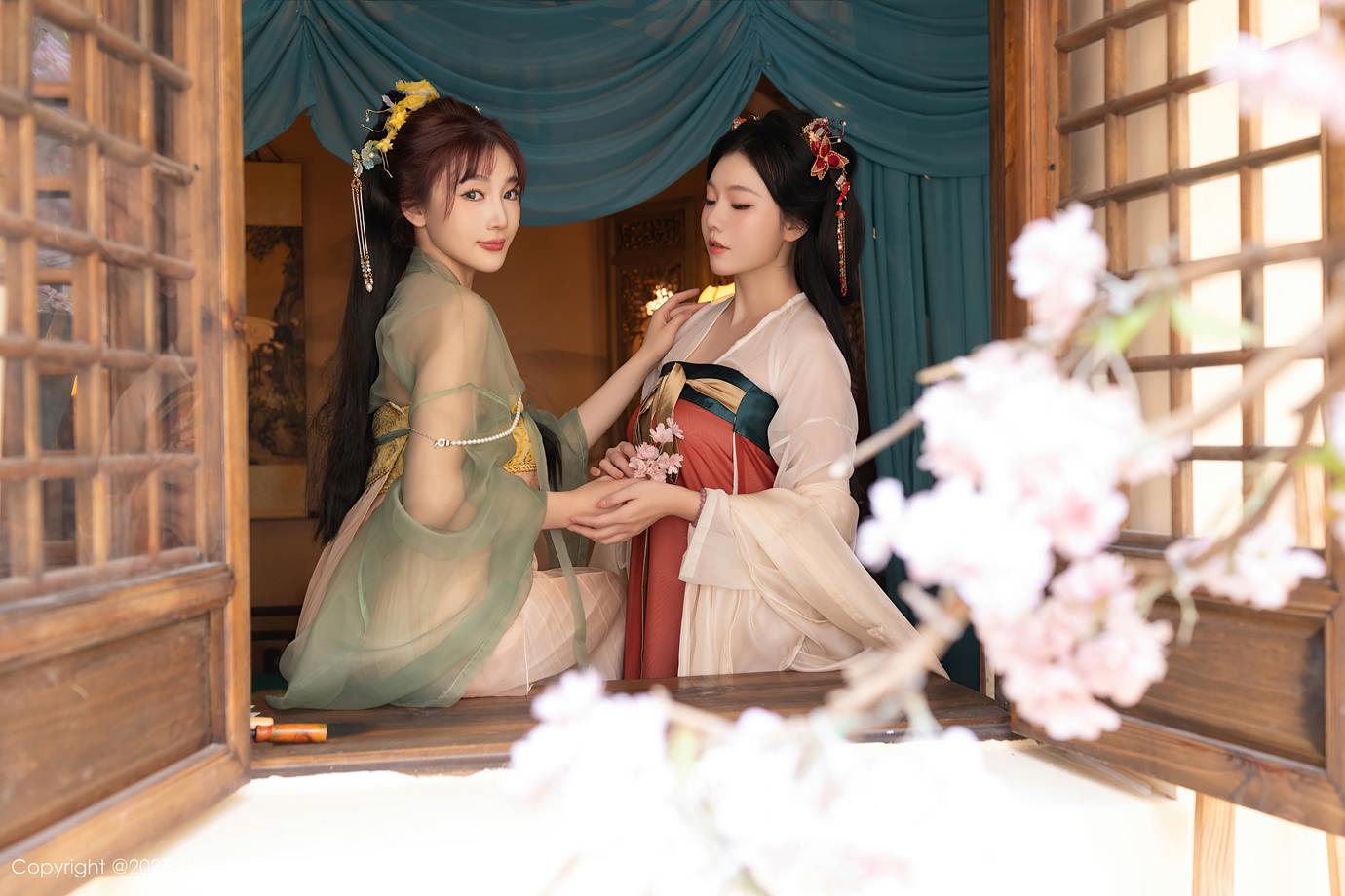 图片[20]-[Xiuren秀人网]2025.04.29 NO.10223 陆萱萱[47+1P] – 速更版-美库