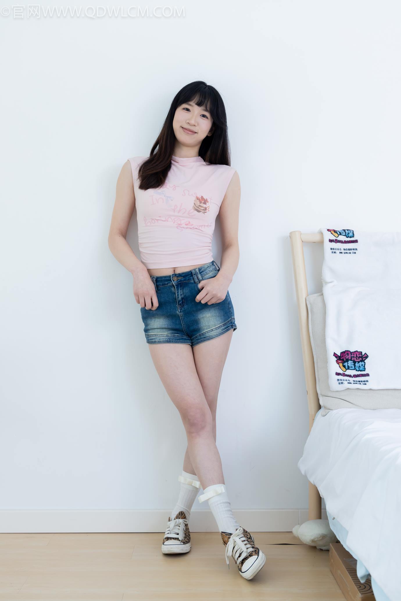 图片[16]-物恋传媒 NO.2319 小左-帆布鞋、白棉袜、裸足[107P] – 速更版-美库