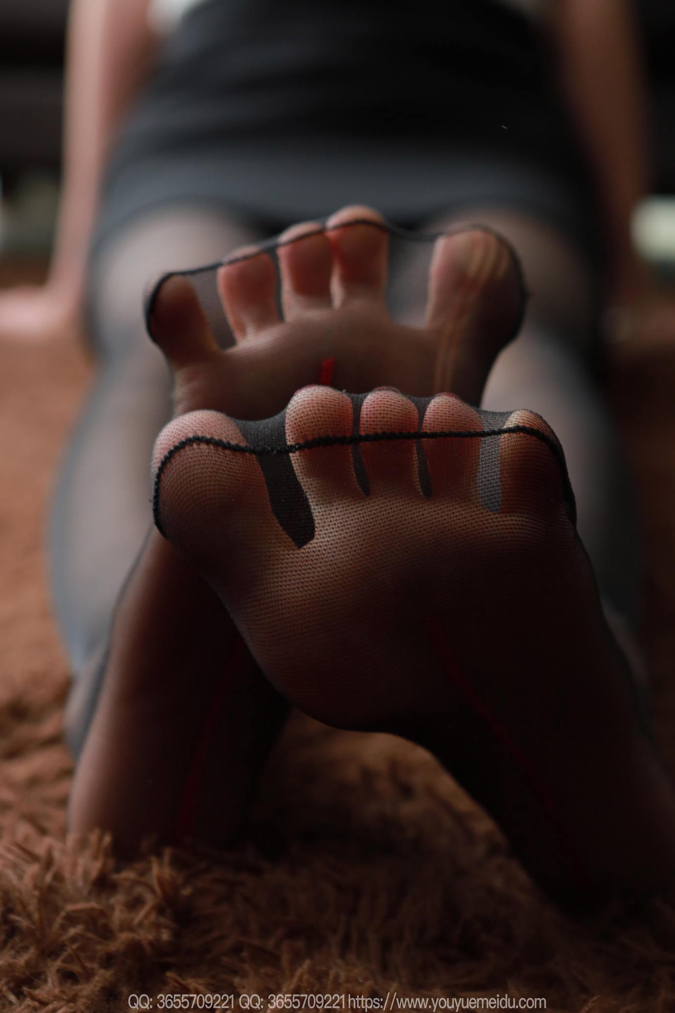 图片[33]-[IESS异思趣向] 2025.04.18 丝享家2031：团团《细腿黑丝》[64P] – 速更版-美库