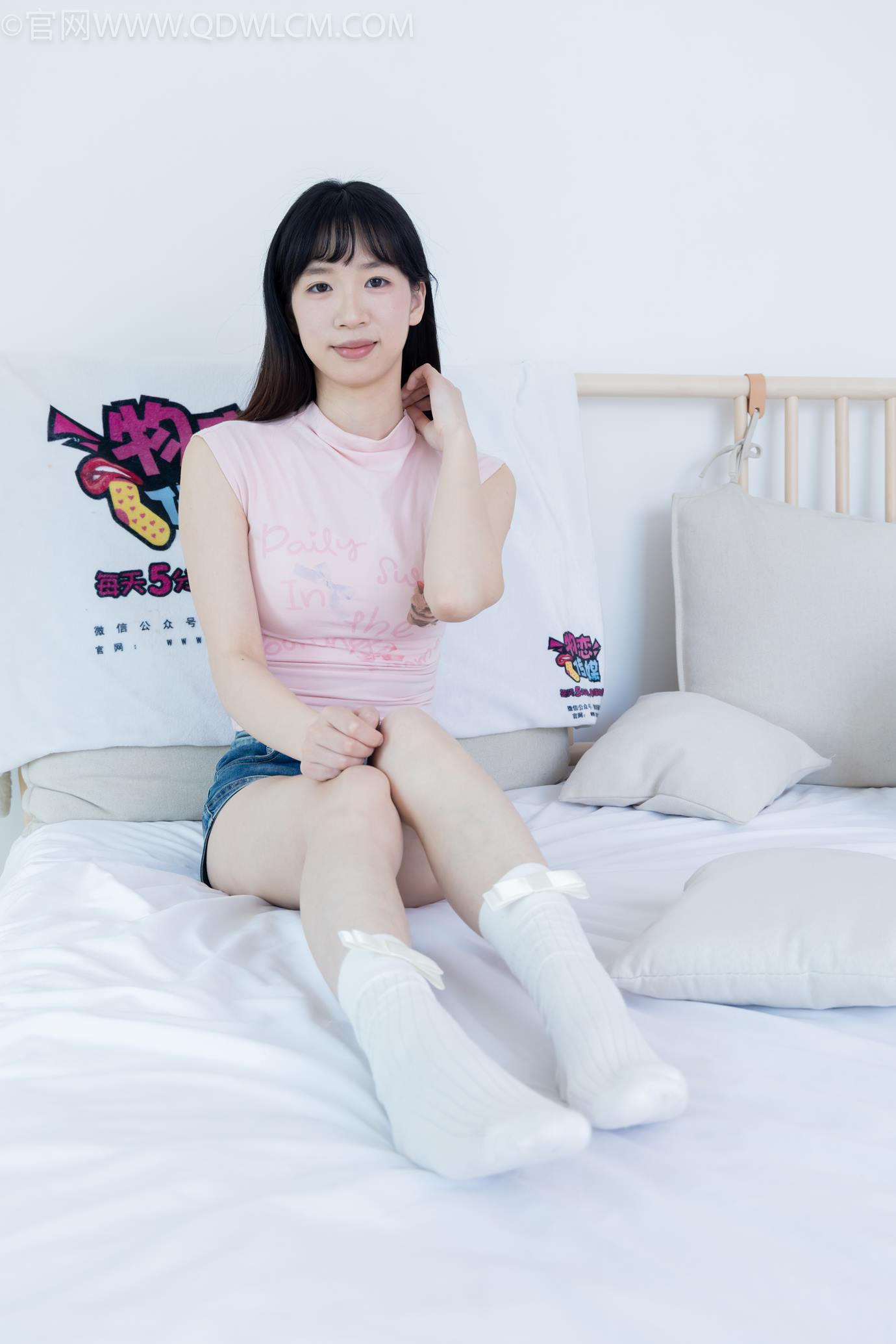 图片[20]-物恋传媒 NO.2319 小左-帆布鞋、白棉袜、裸足[107P] – 速更版-美库