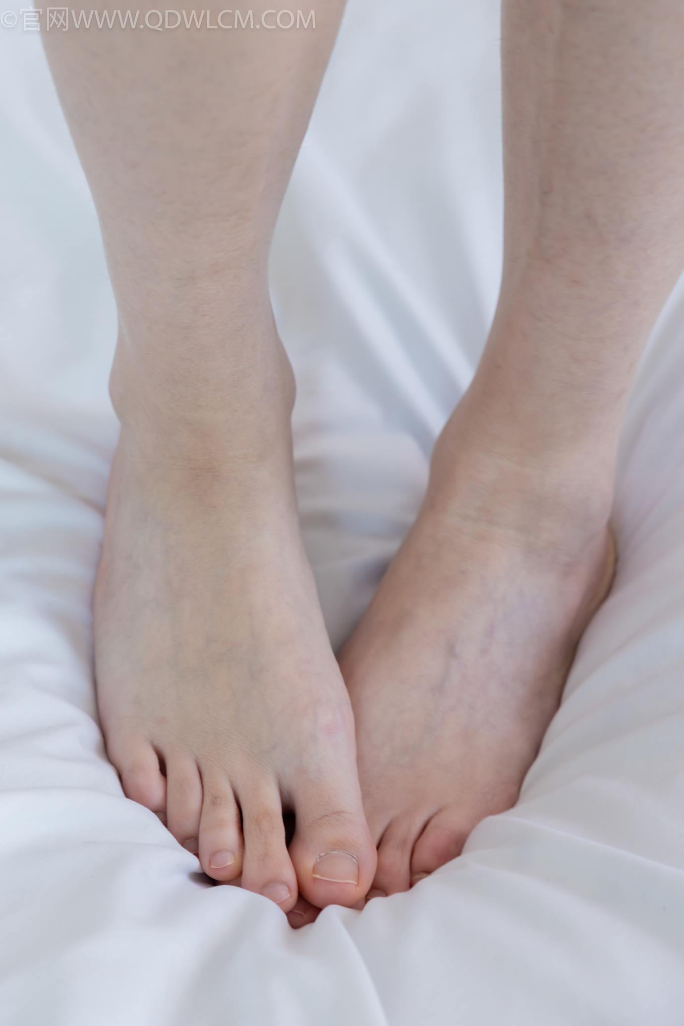 图片[40]-物恋传媒 NO.2319 小左-帆布鞋、白棉袜、裸足[107P] – 速更版-美库