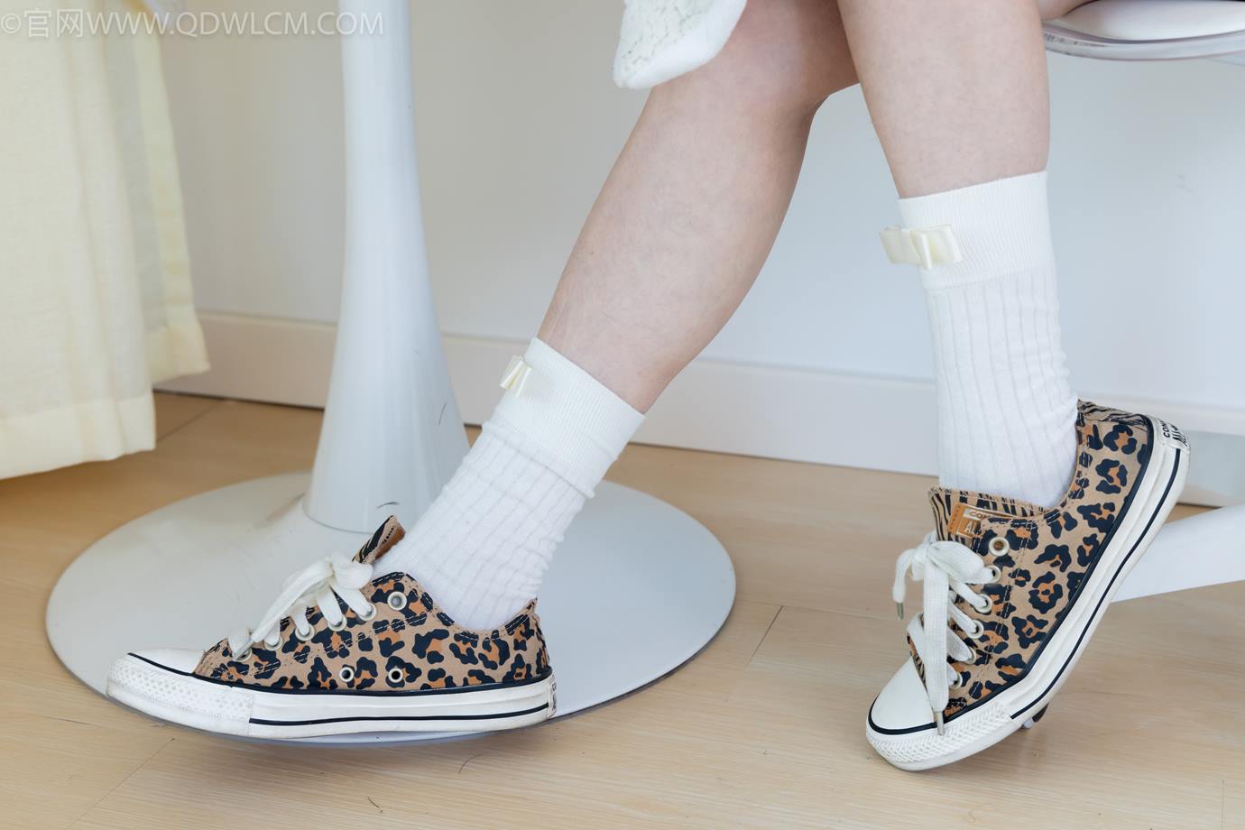 图片[46]-物恋传媒 NO.2319 小左-帆布鞋、白棉袜、裸足[107P] – 速更版-美库