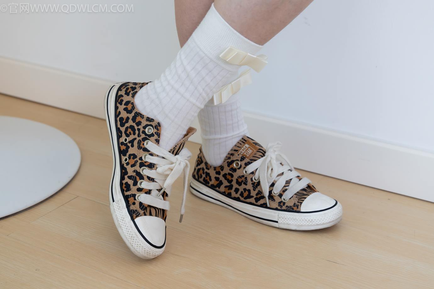 图片[48]-物恋传媒 NO.2319 小左-帆布鞋、白棉袜、裸足[107P] – 速更版-美库