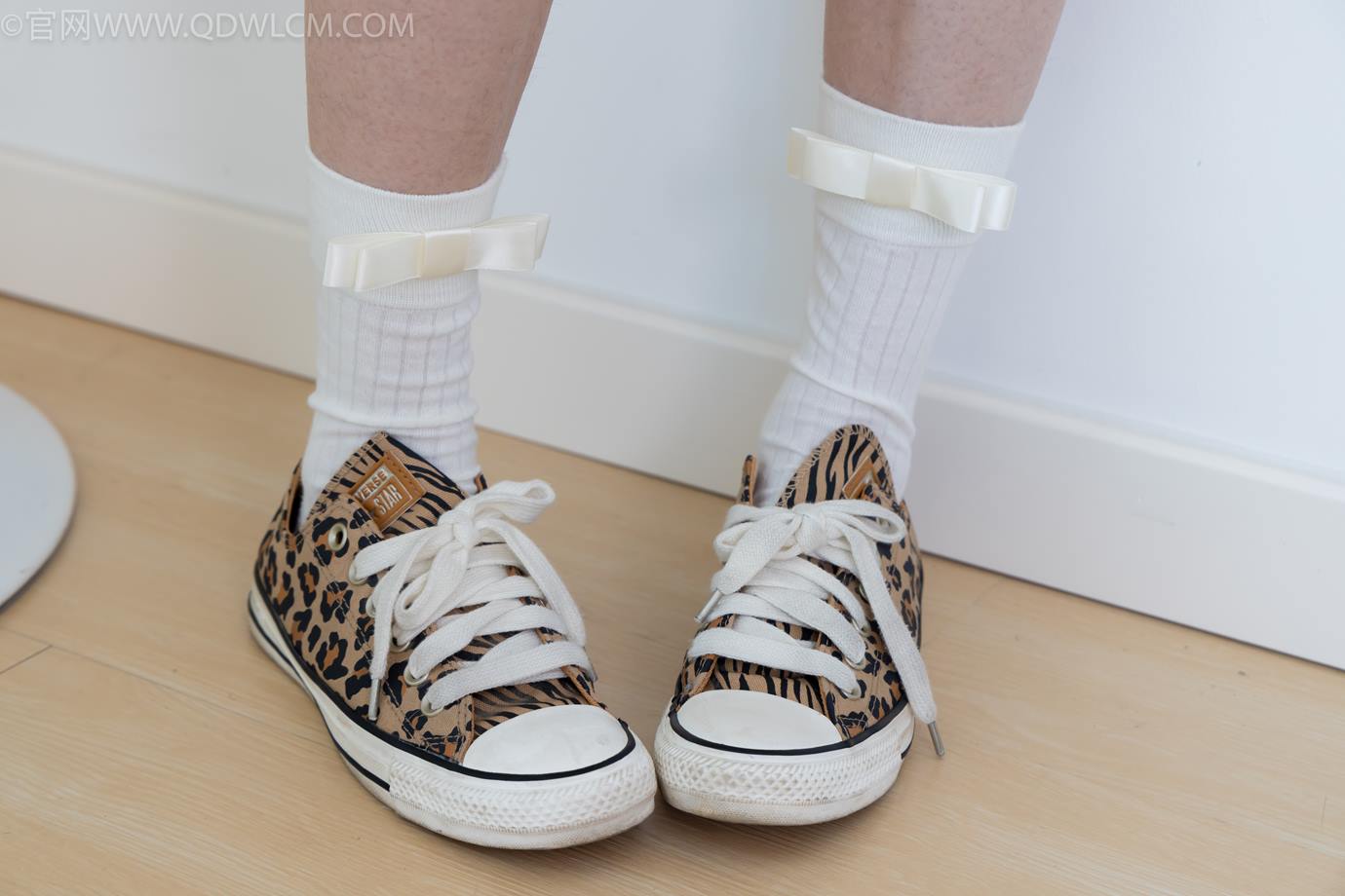 图片[51]-物恋传媒 NO.2319 小左-帆布鞋、白棉袜、裸足[107P] – 速更版-美库