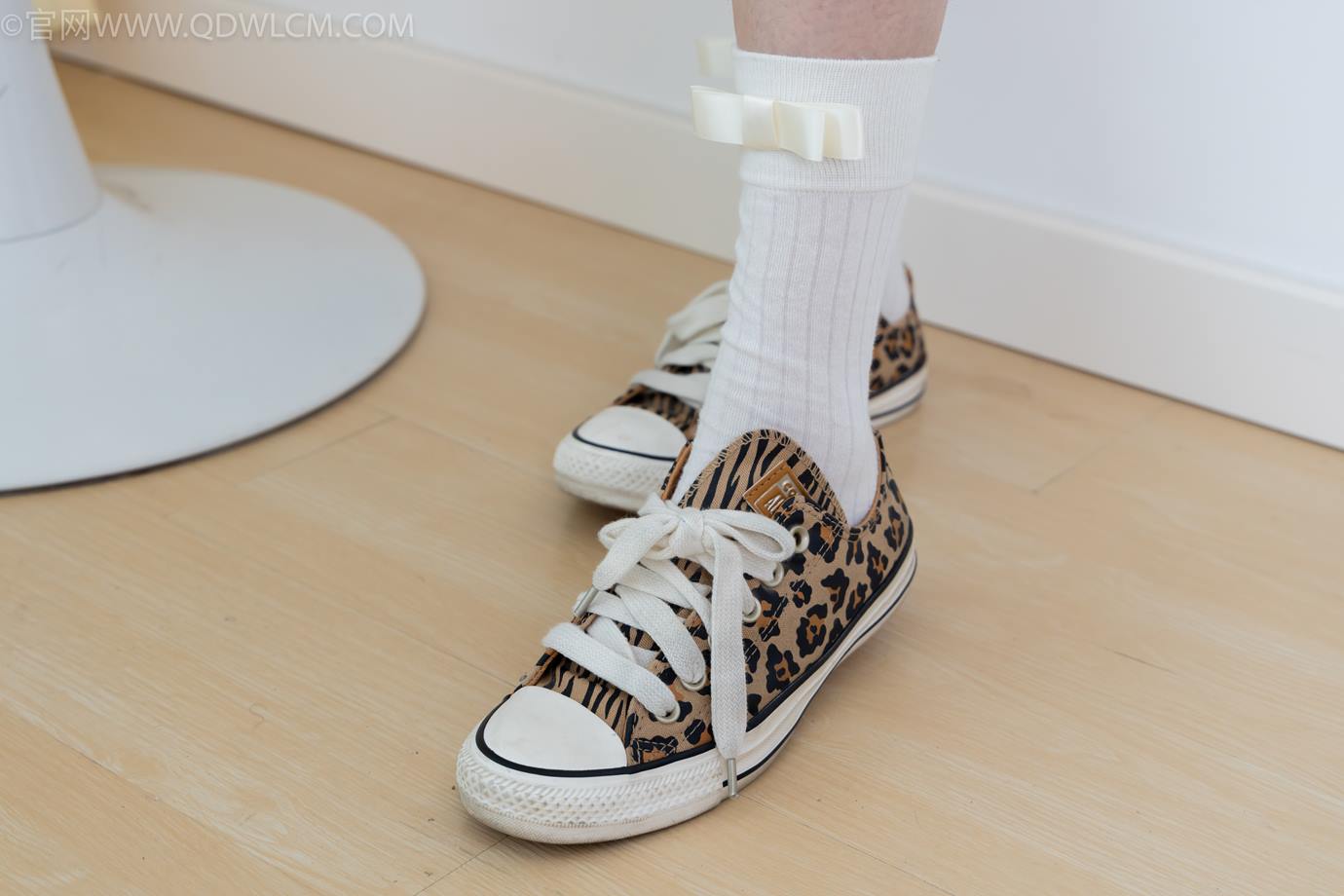 图片[59]-物恋传媒 NO.2319 小左-帆布鞋、白棉袜、裸足[107P] – 速更版-美库
