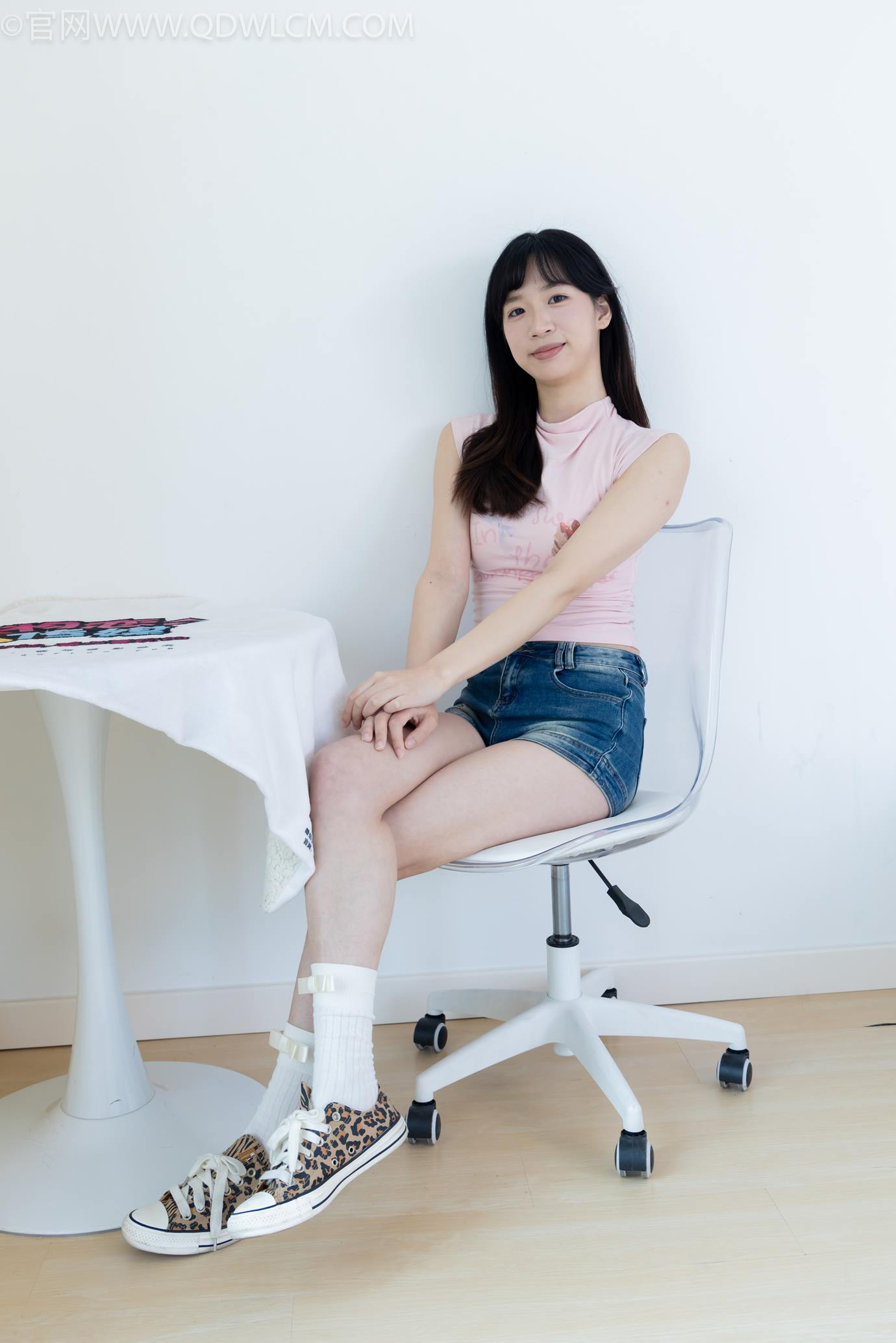 图片[106]-物恋传媒 NO.2319 小左-帆布鞋、白棉袜、裸足[107P] – 速更版-美库