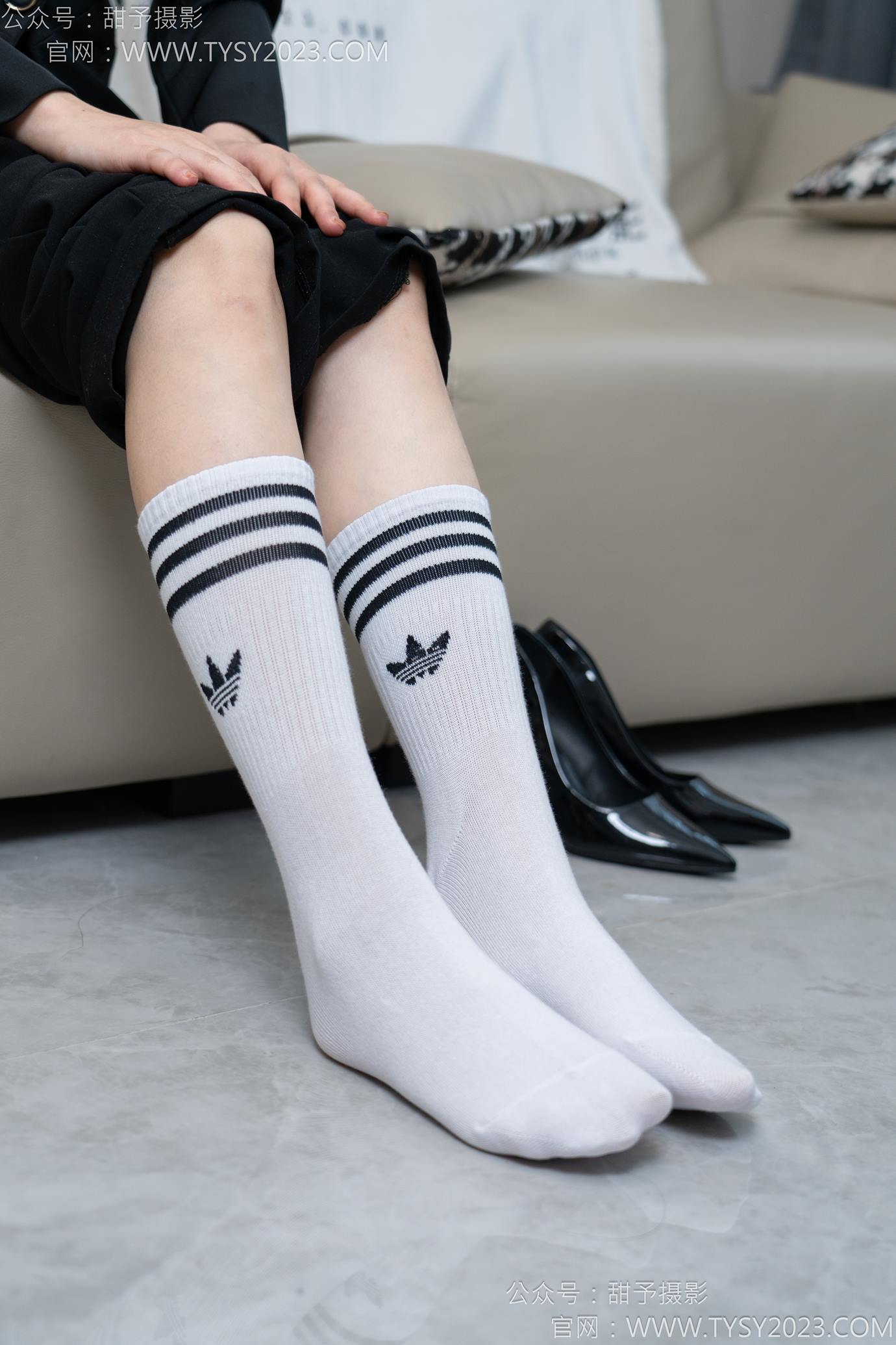 图片[15]-甜予摄影 NO.147 澜澜-凉鞋、高跟鞋、长腿袜、白棉袜[109P] – 速更版-美库