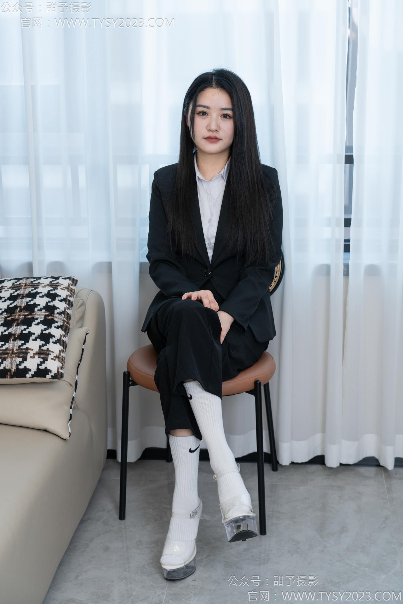 图片[29]-甜予摄影 NO.147 澜澜-凉鞋、高跟鞋、长腿袜、白棉袜[109P] – 速更版-美库