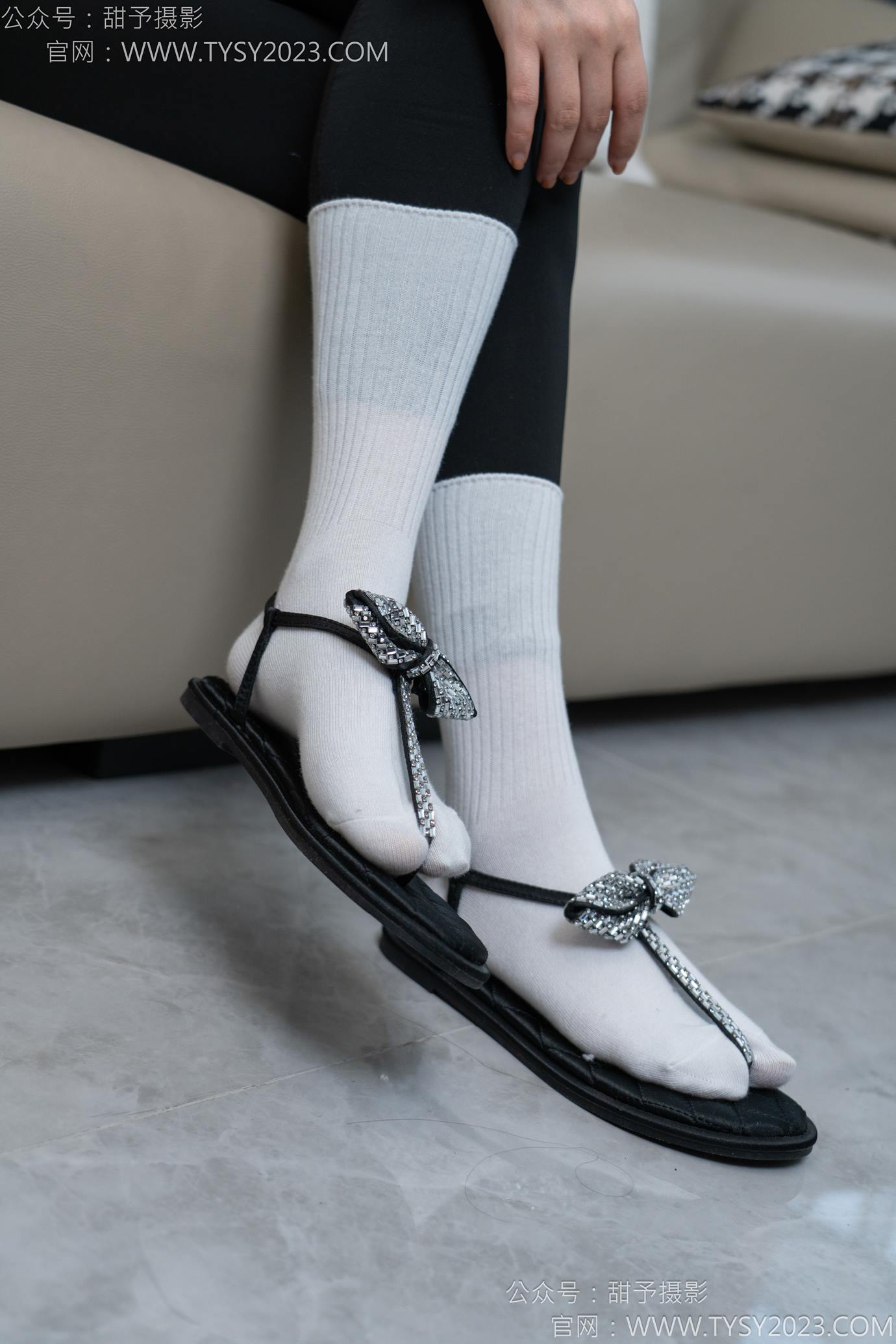 图片[32]-甜予摄影 NO.147 澜澜-凉鞋、高跟鞋、长腿袜、白棉袜[109P] – 速更版-美库