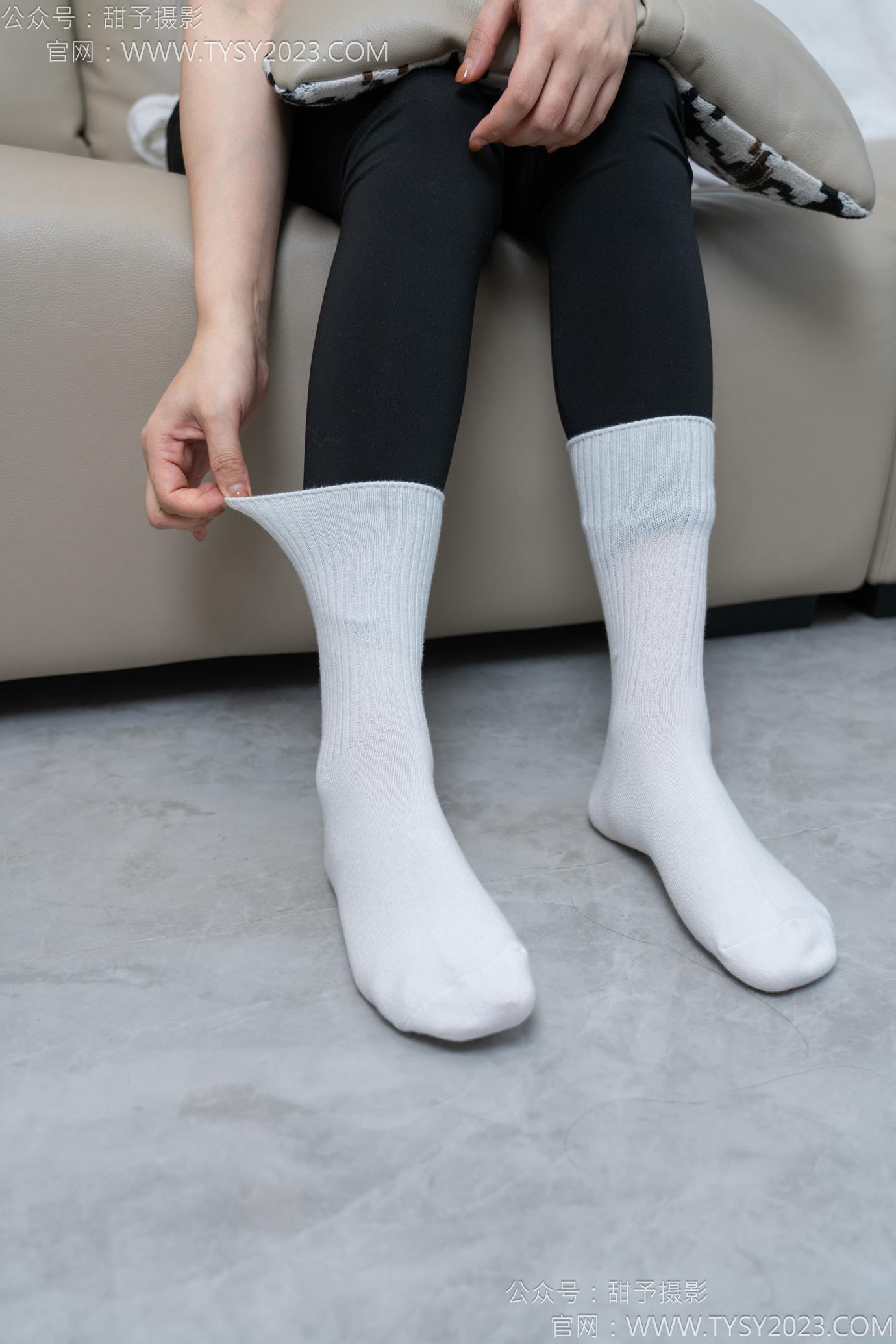 图片[38]-甜予摄影 NO.147 澜澜-凉鞋、高跟鞋、长腿袜、白棉袜[109P] – 速更版-美库