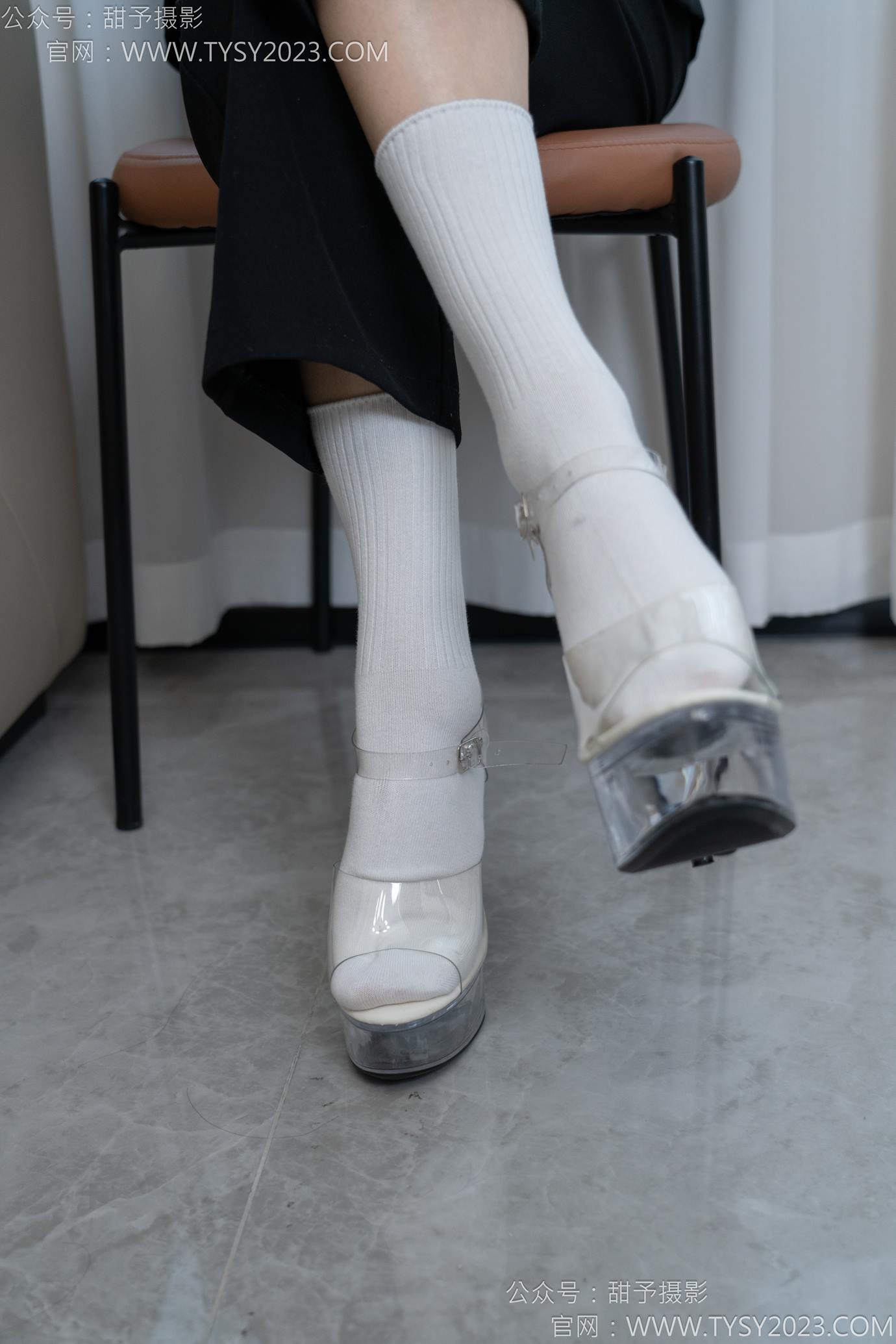 图片[64]-甜予摄影 NO.147 澜澜-凉鞋、高跟鞋、长腿袜、白棉袜[109P] – 速更版-美库