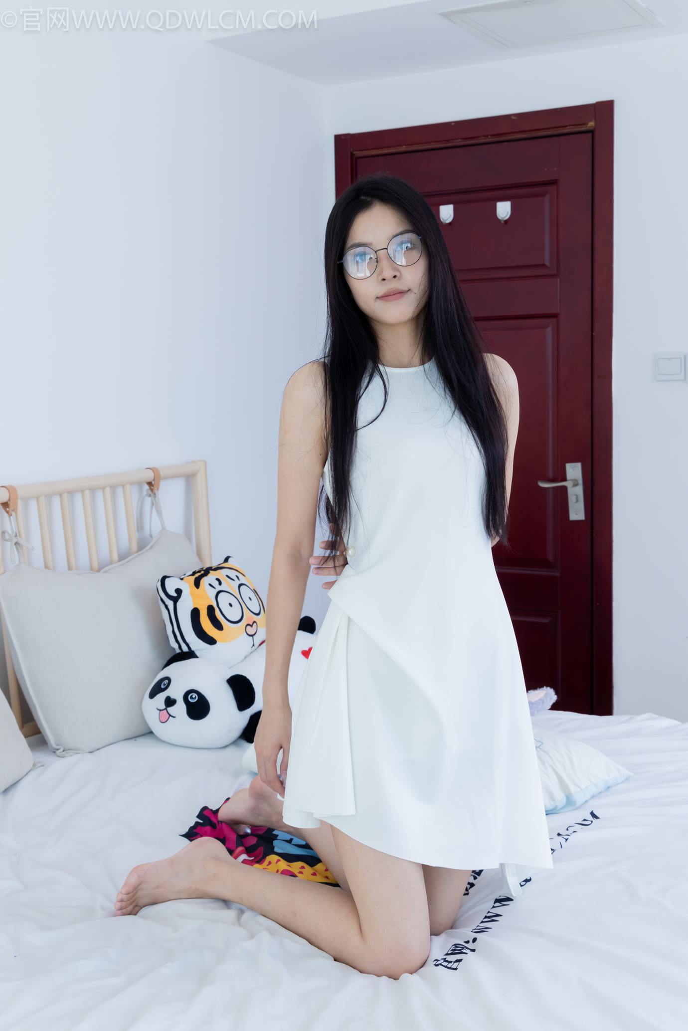 图片[20]-物恋传媒 NO.2320 茯苓-凉鞋、薄肉丝、裸足、皮筋绑脚以及挠脚心剧情[128P] – 速更版-美库