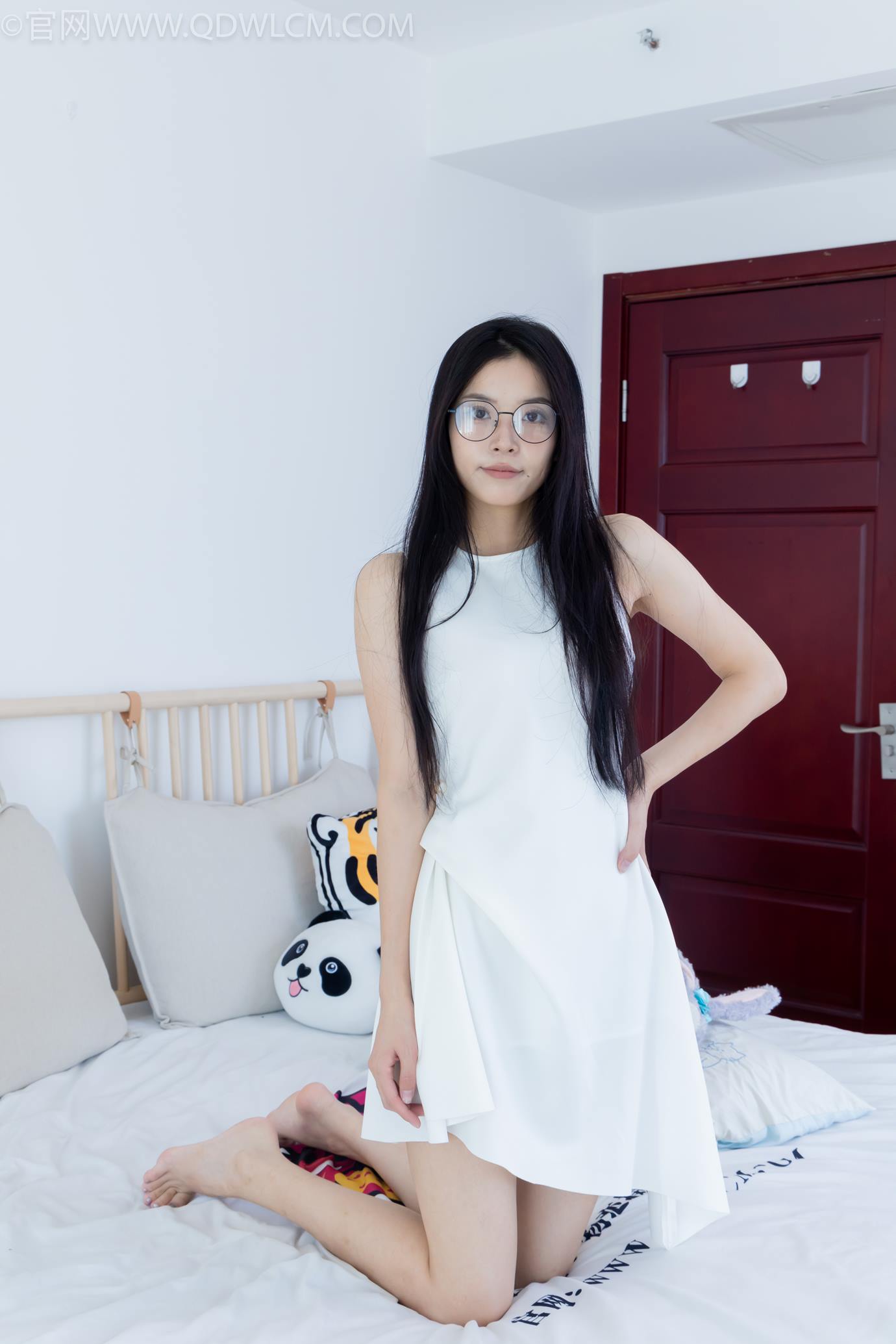 图片[24]-物恋传媒 NO.2320 茯苓-凉鞋、薄肉丝、裸足、皮筋绑脚以及挠脚心剧情[128P] – 速更版-美库