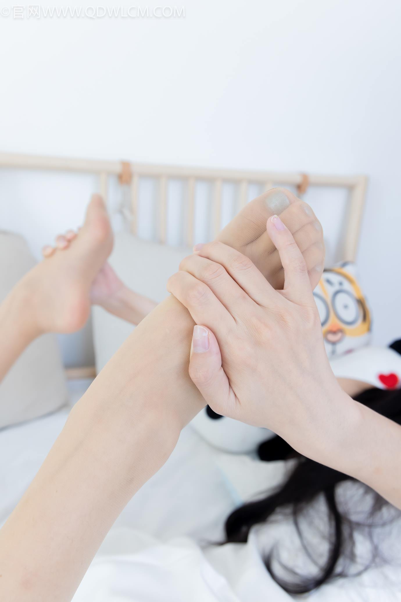 图片[37]-物恋传媒 NO.2320 茯苓-凉鞋、薄肉丝、裸足、皮筋绑脚以及挠脚心剧情[128P] – 速更版-美库