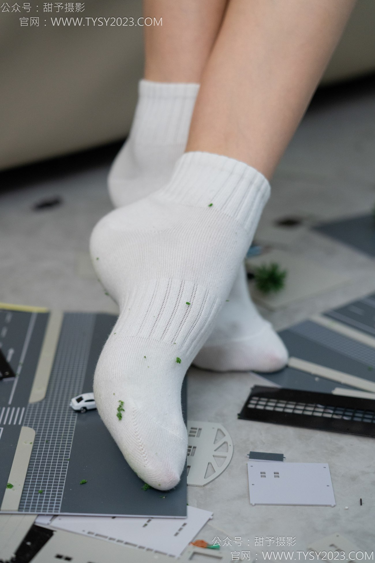图片[27]-甜予摄影 NO.148 咖啡豆-靴子、白棉袜、裸足[133P] – 速更版-美库