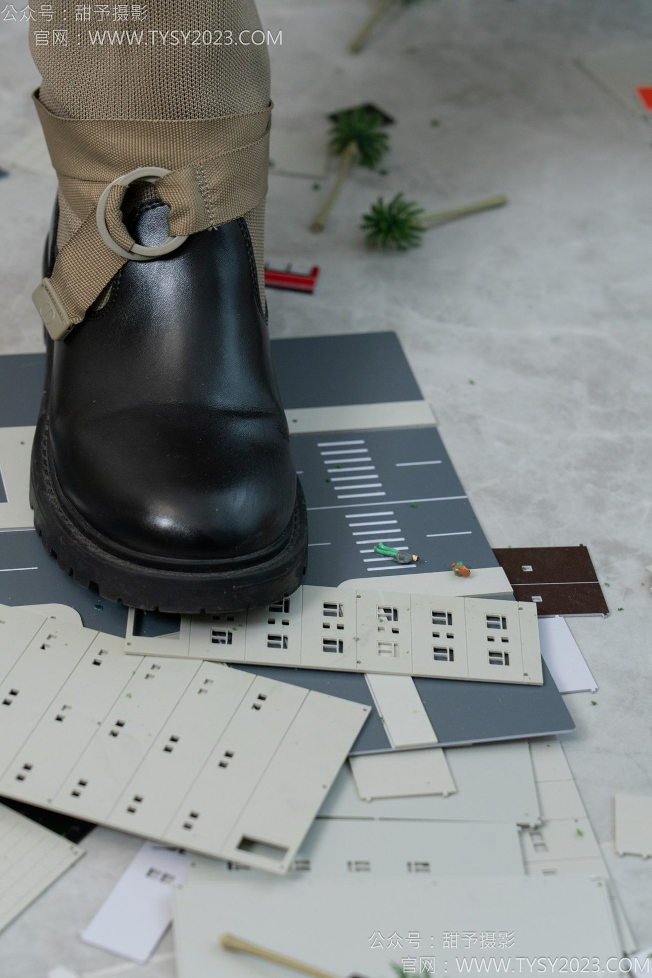 图片[31]-甜予摄影 NO.148 咖啡豆-靴子、白棉袜、裸足[133P] – 速更版-美库