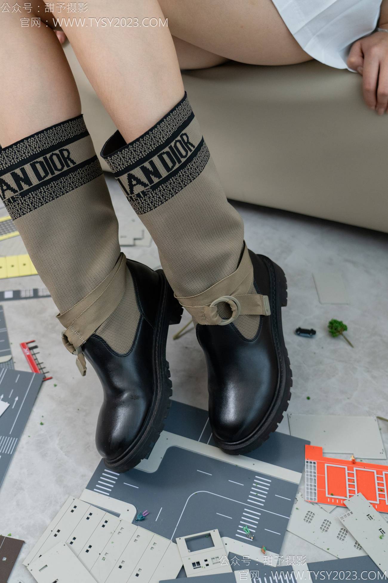 图片[50]-甜予摄影 NO.148 咖啡豆-靴子、白棉袜、裸足[133P] – 速更版-美库