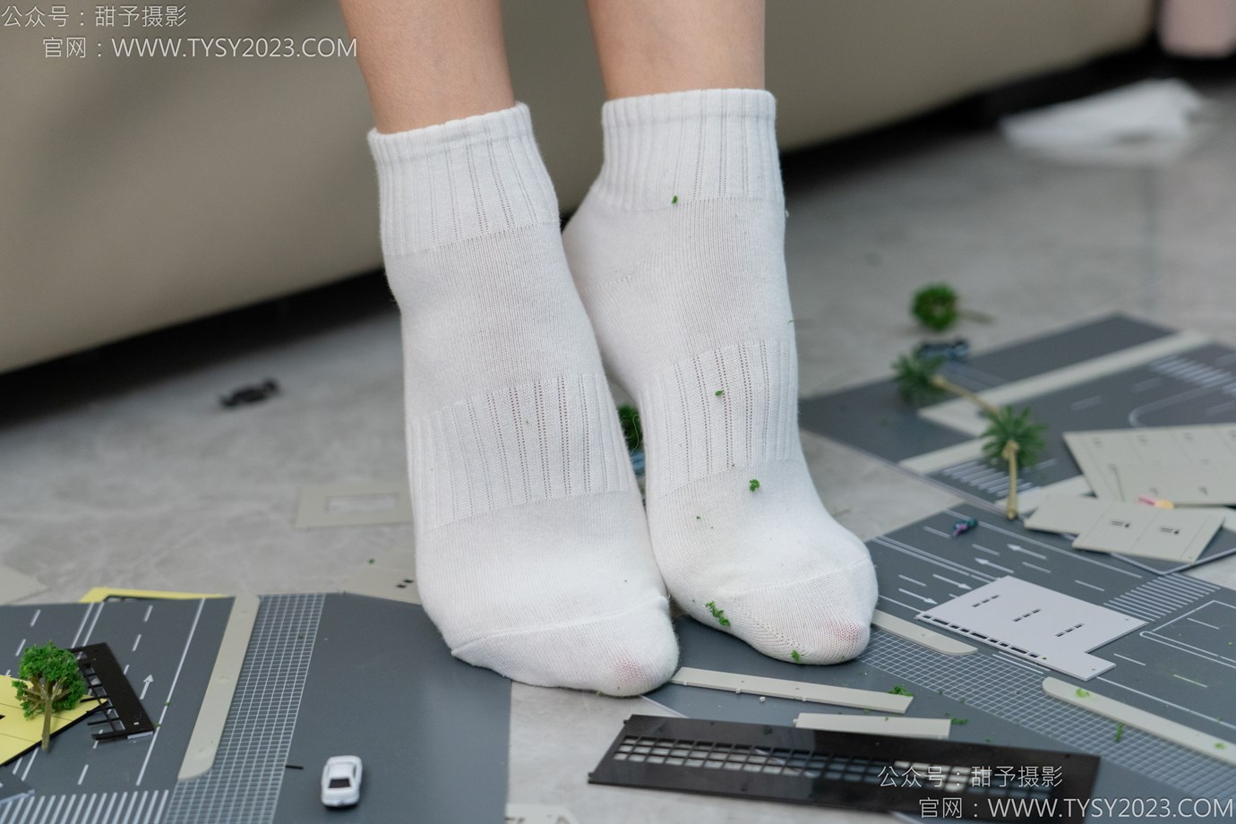 图片[78]-甜予摄影 NO.148 咖啡豆-靴子、白棉袜、裸足[133P] – 速更版-美库
