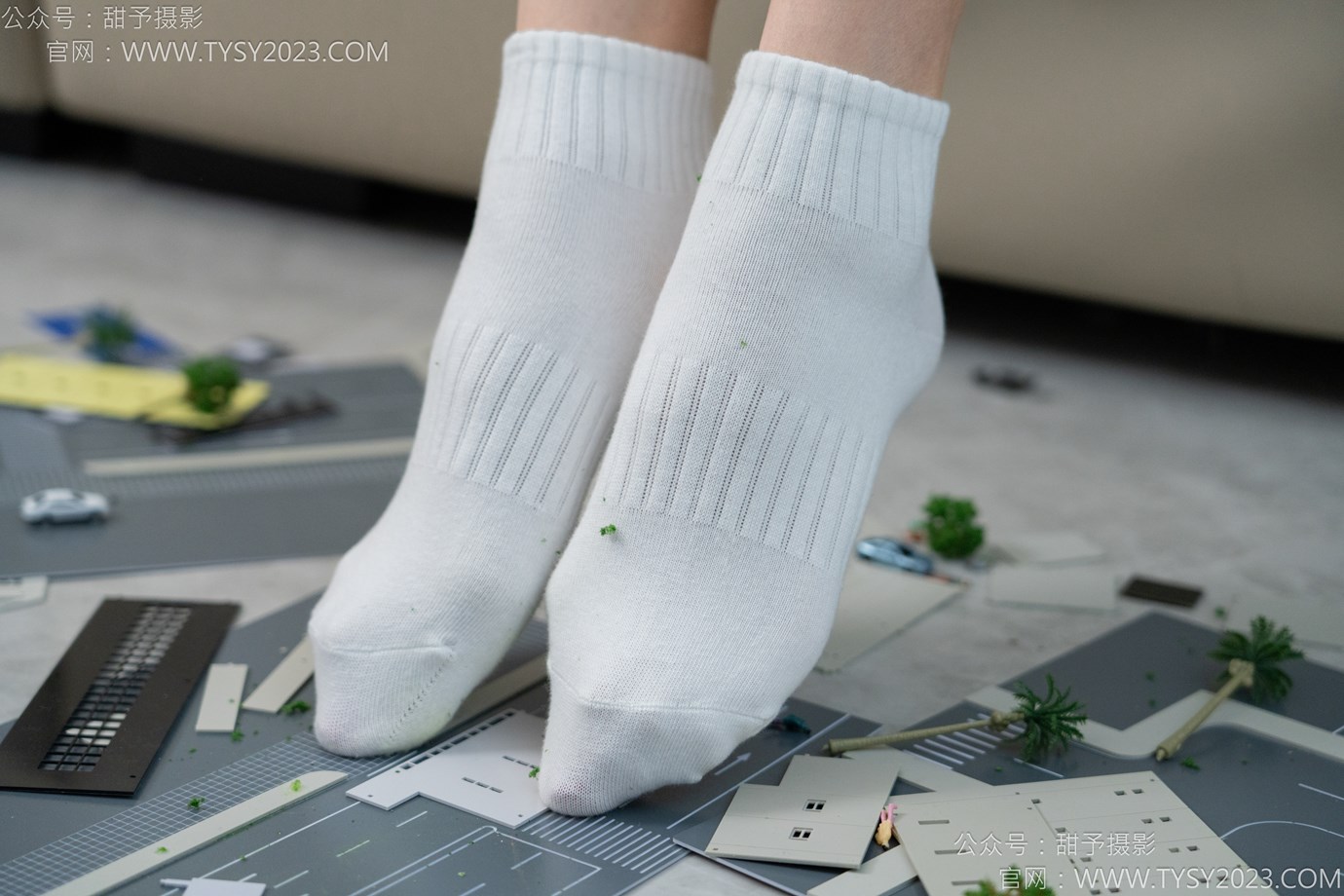 图片[82]-甜予摄影 NO.148 咖啡豆-靴子、白棉袜、裸足[133P] – 速更版-美库