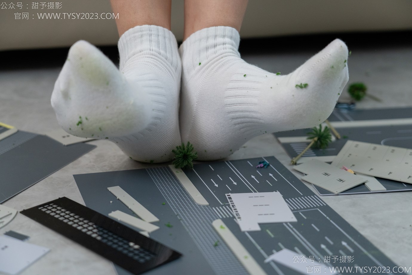 图片[88]-甜予摄影 NO.148 咖啡豆-靴子、白棉袜、裸足[133P] – 速更版-美库