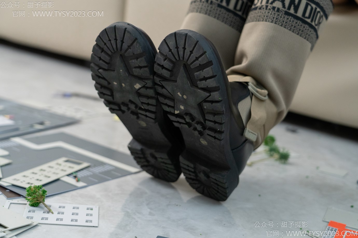 图片[99]-甜予摄影 NO.148 咖啡豆-靴子、白棉袜、裸足[133P] – 速更版-美库