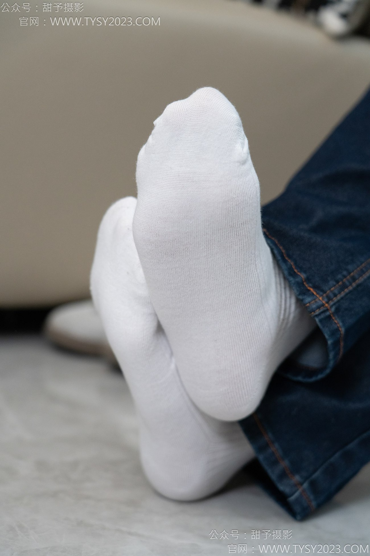 图片[23]-甜予摄影 NO.149 诺诺-板鞋、白棉袜、裸足[69P] – 速更版-美库