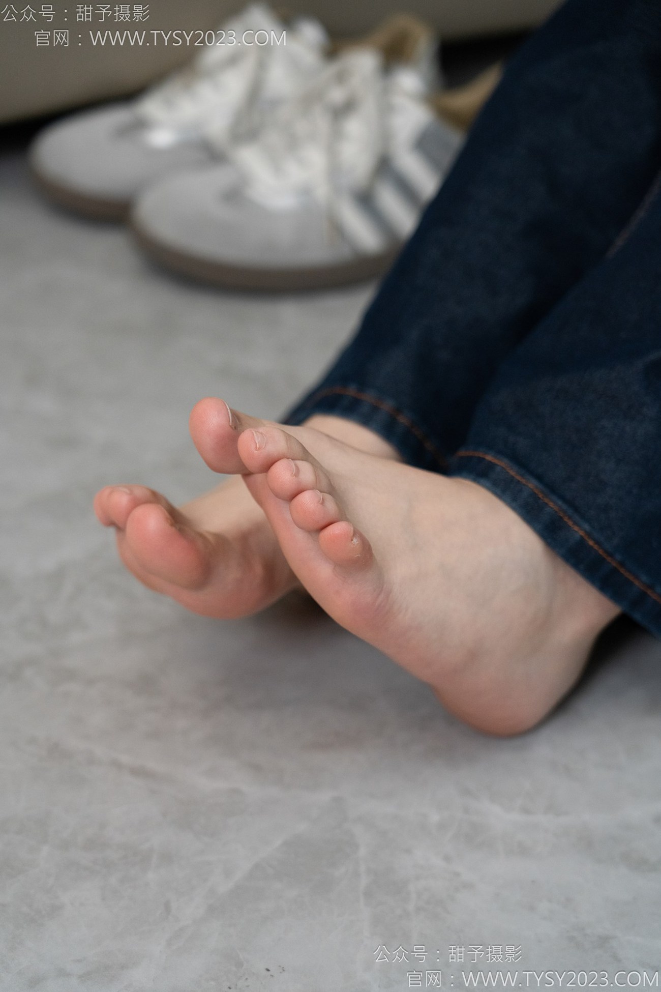 图片[34]-甜予摄影 NO.149 诺诺-板鞋、白棉袜、裸足[69P] – 速更版-美库