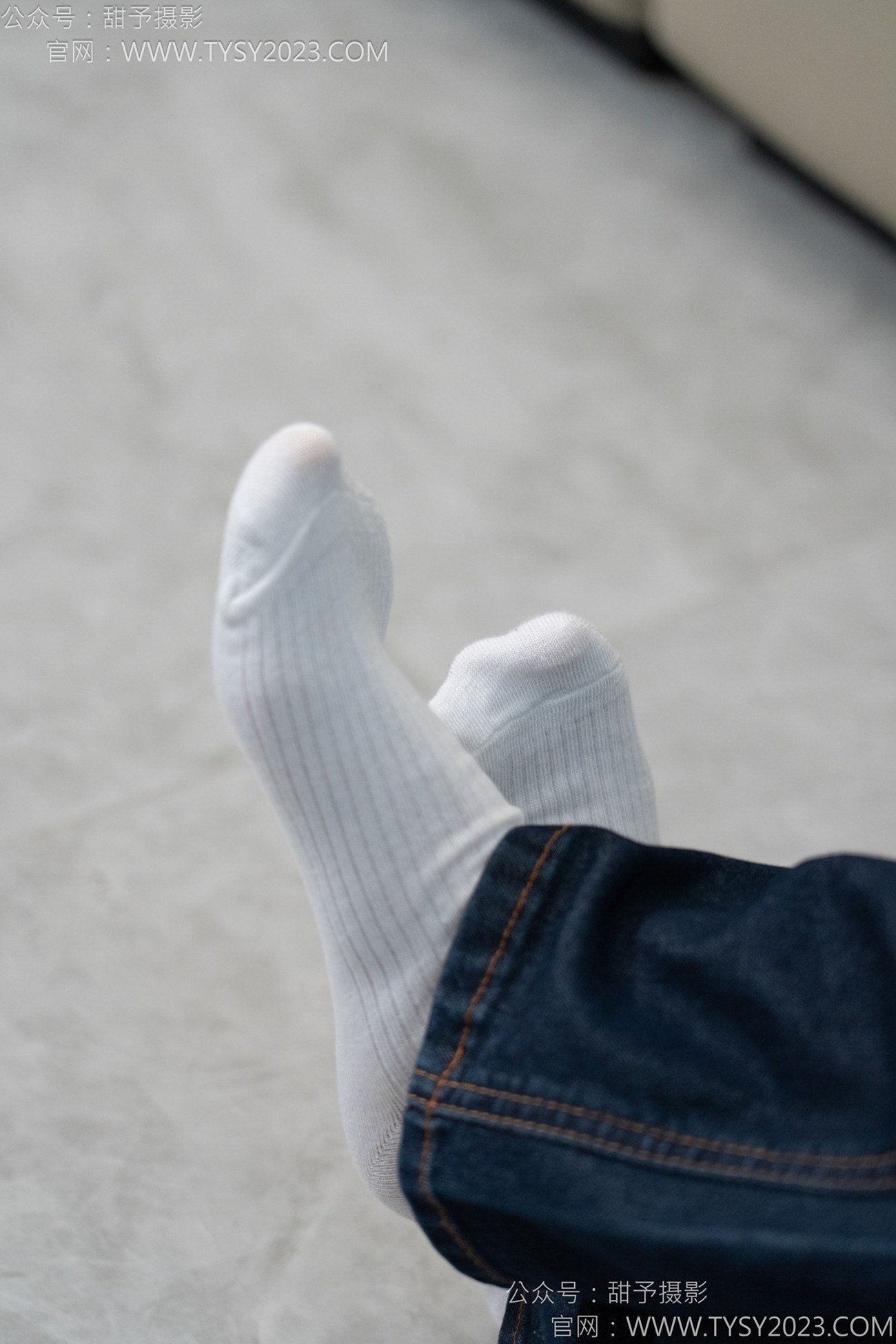 图片[39]-甜予摄影 NO.149 诺诺-板鞋、白棉袜、裸足[69P] – 速更版-美库