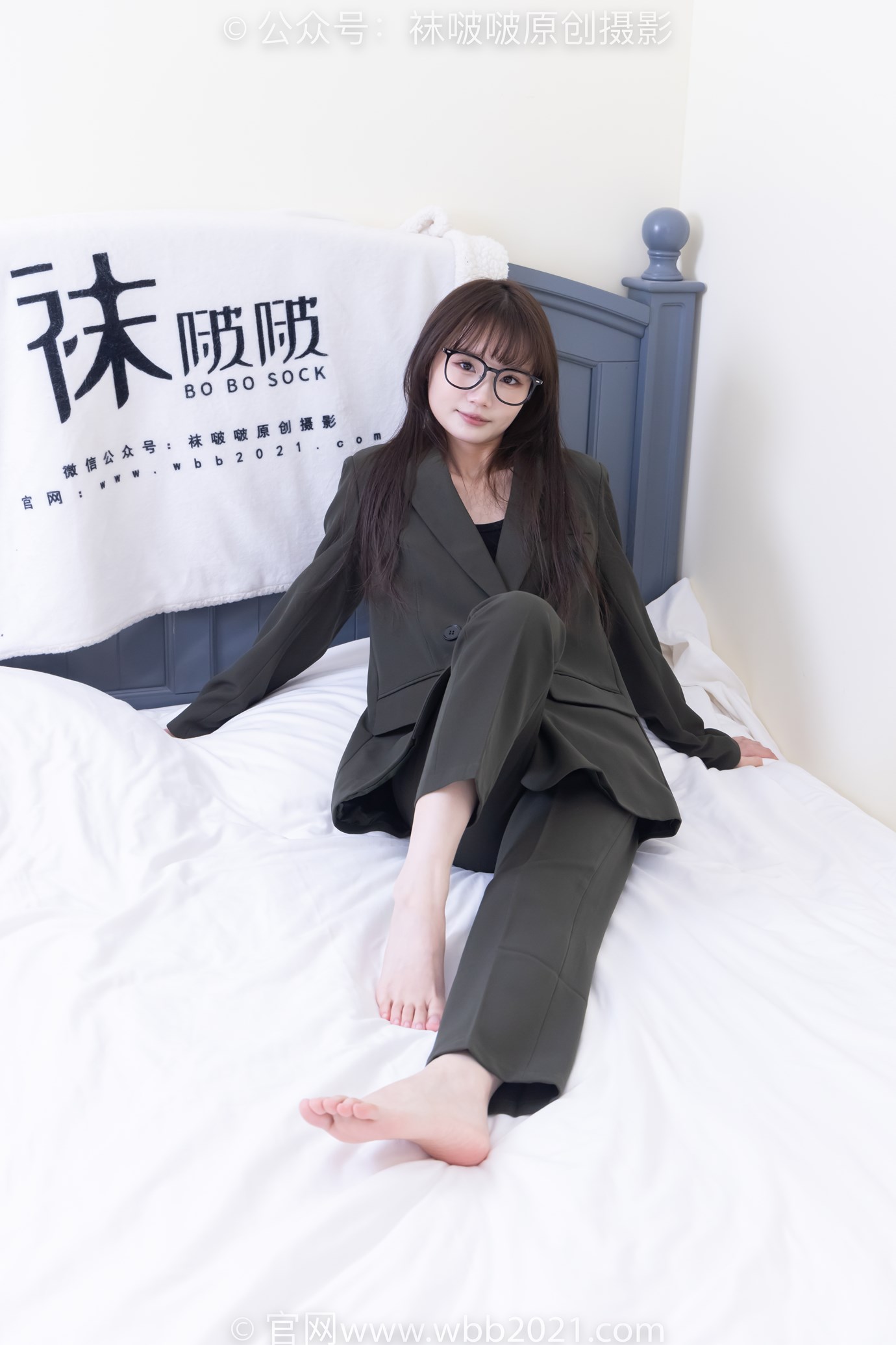 图片[32]-[BoBoSocks袜啵啵]NO.529 甜甜圈-高跟鞋、短黑丝、裸足、半蹲半脱袜子剧情[118P] – 速更版-美库