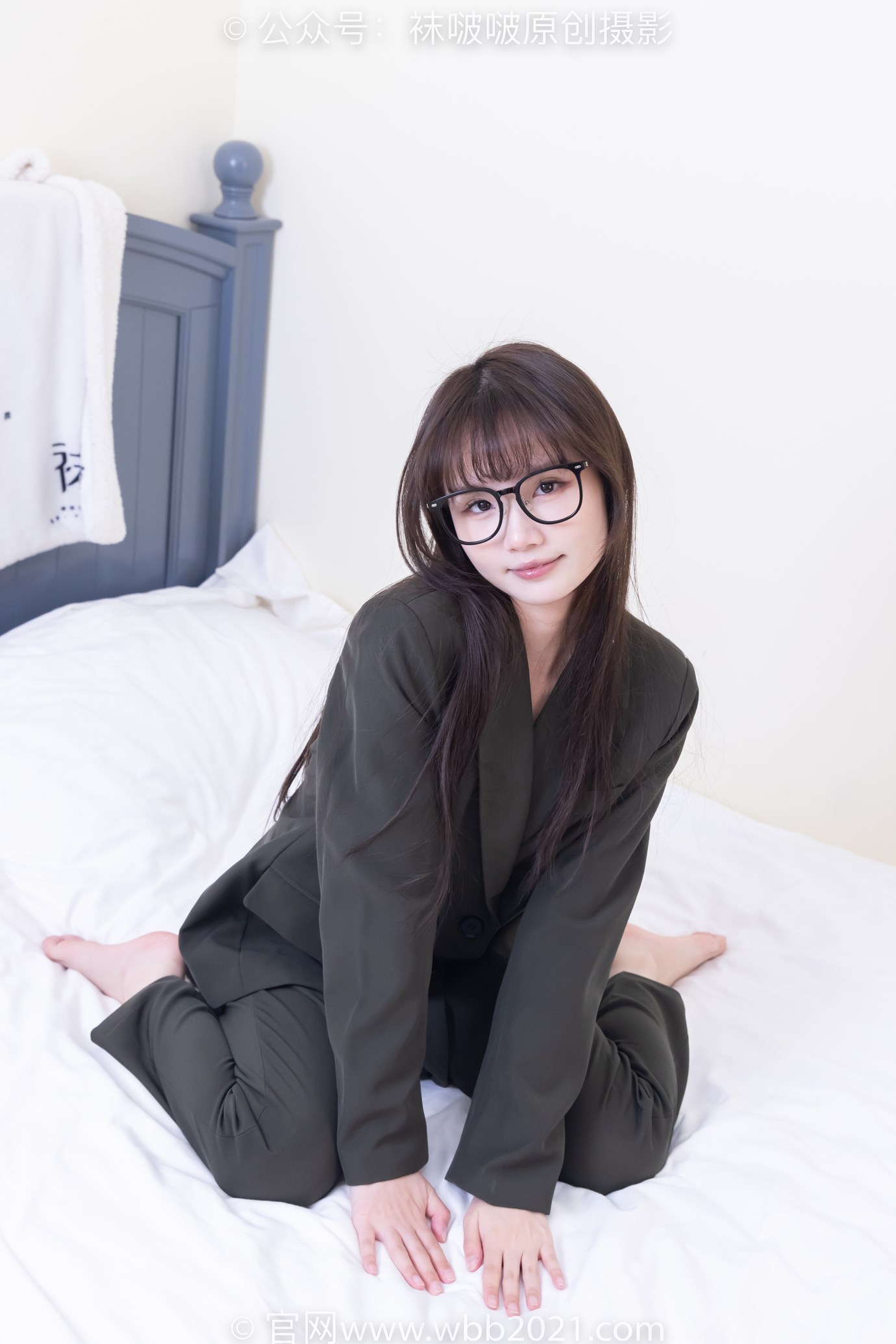 图片[37]-[BoBoSocks袜啵啵]NO.529 甜甜圈-高跟鞋、短黑丝、裸足、半蹲半脱袜子剧情[118P] – 速更版-美库