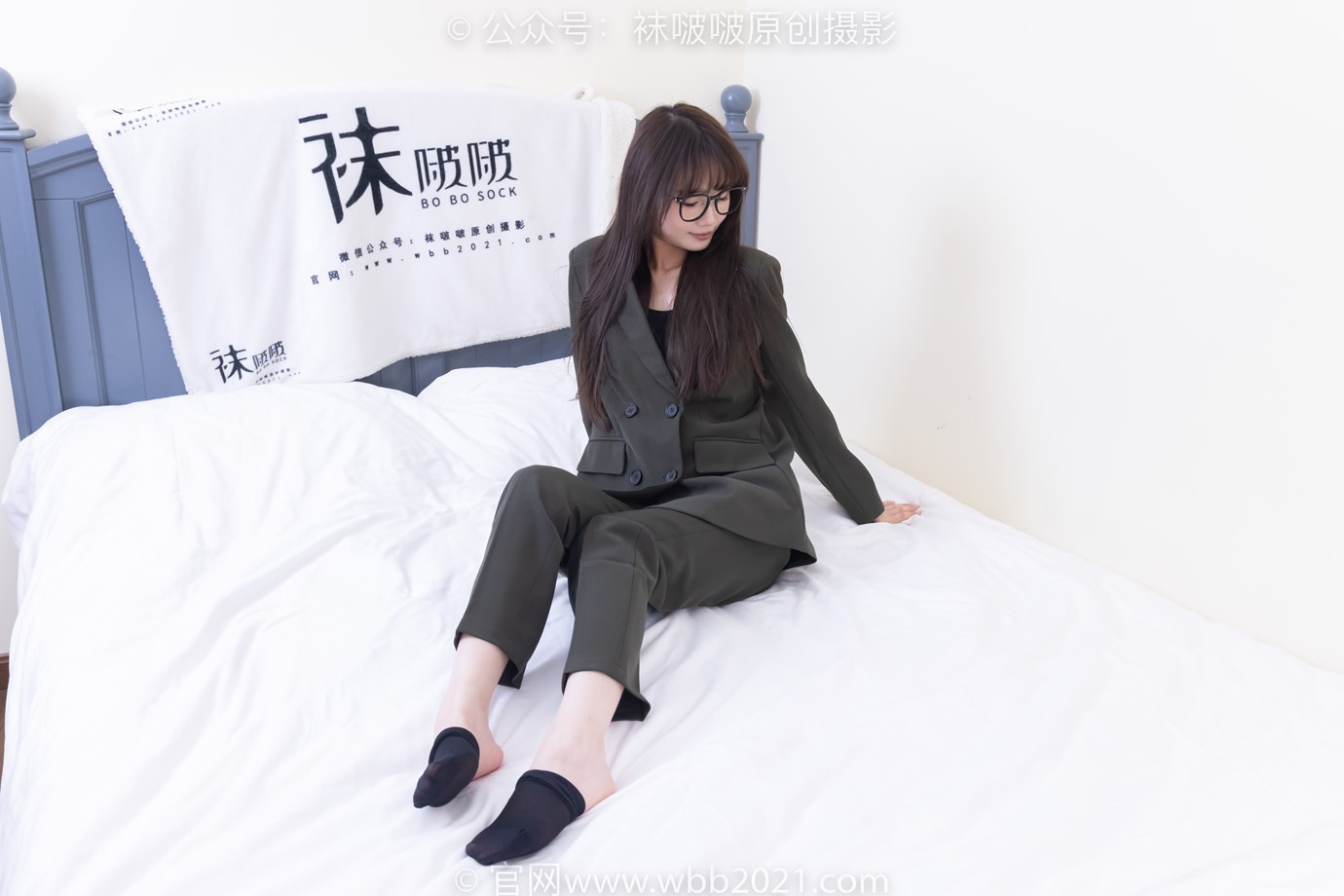 图片[107]-[BoBoSocks袜啵啵]NO.529 甜甜圈-高跟鞋、短黑丝、裸足、半蹲半脱袜子剧情[118P] – 速更版-美库