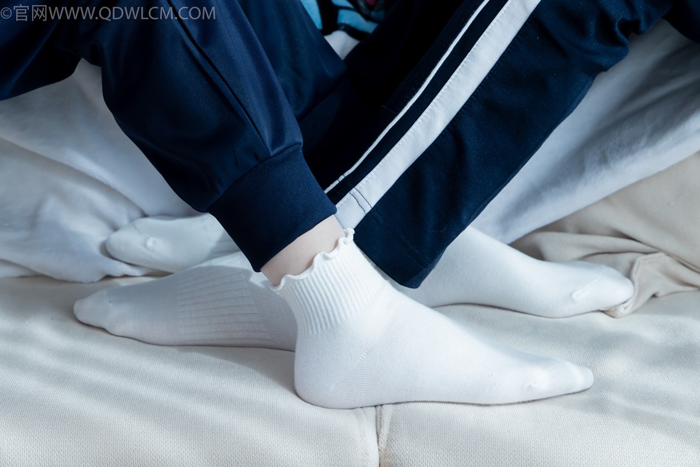 图片[15]-物恋传媒 NO.2322 闪闪青柠-帆布鞋、白棉袜、青柠薄肉丝、闪闪薄白丝[120P] – 速更版-美库
