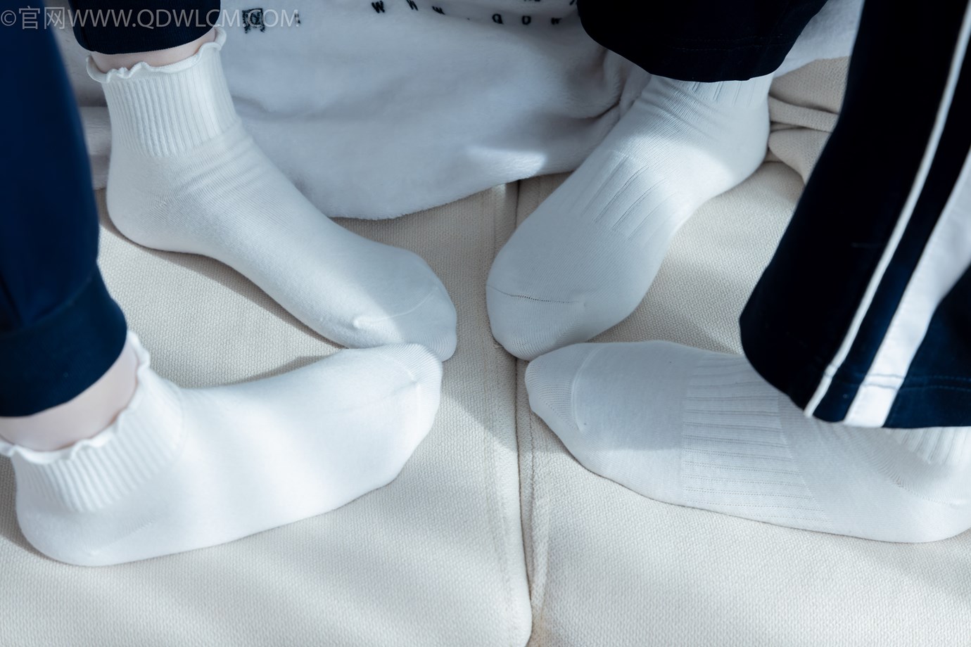 图片[22]-物恋传媒 NO.2322 闪闪青柠-帆布鞋、白棉袜、青柠薄肉丝、闪闪薄白丝[120P] – 速更版-美库