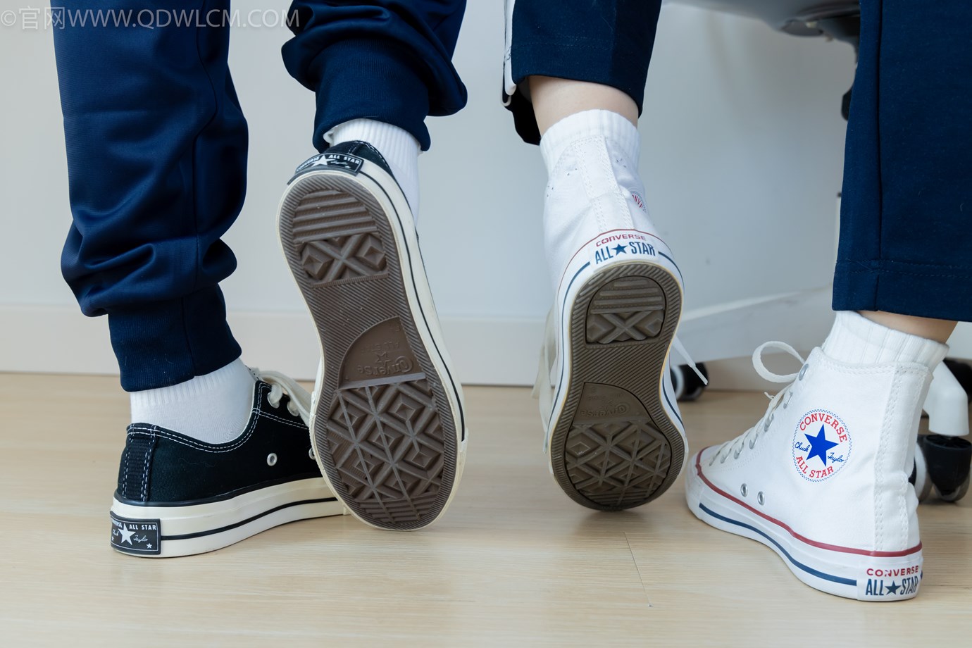 图片[24]-物恋传媒 NO.2322 闪闪青柠-帆布鞋、白棉袜、青柠薄肉丝、闪闪薄白丝[120P] – 速更版-美库