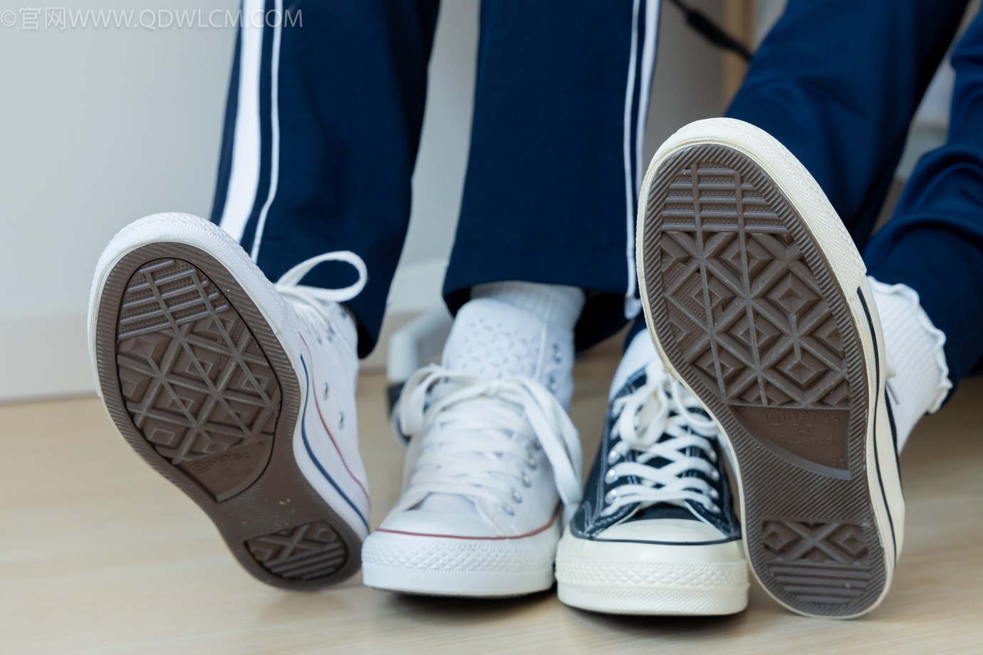 图片[41]-物恋传媒 NO.2322 闪闪青柠-帆布鞋、白棉袜、青柠薄肉丝、闪闪薄白丝[120P] – 速更版-美库