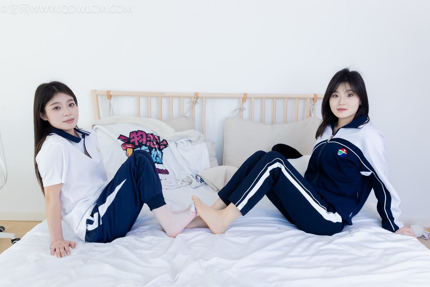 图片[71]-物恋传媒 NO.2322 闪闪青柠-帆布鞋、白棉袜、青柠薄肉丝、闪闪薄白丝[120P] – 速更版-美库