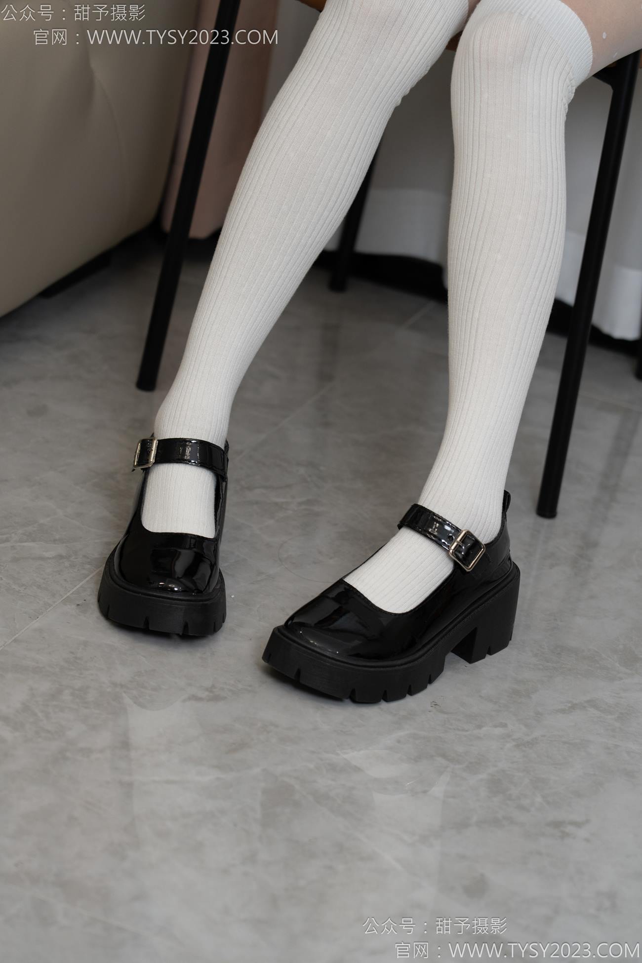 图片[33]-甜予摄影 NO.150 澜澜-皮鞋、大腿袜、小腿袜、波点白丝袜[131P] – 速更版-美库