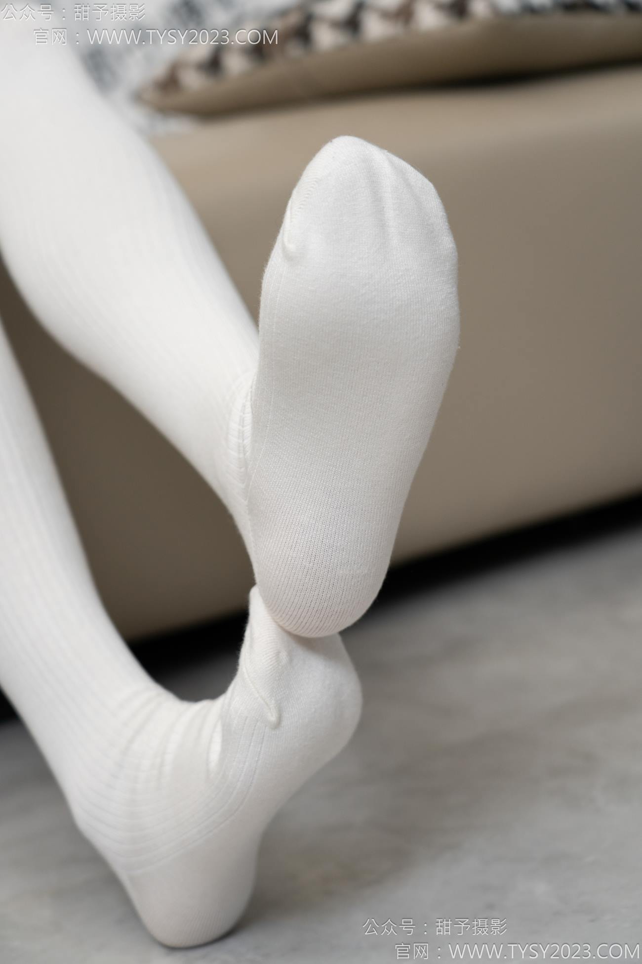 图片[93]-甜予摄影 NO.150 澜澜-皮鞋、大腿袜、小腿袜、波点白丝袜[131P] – 速更版-美库