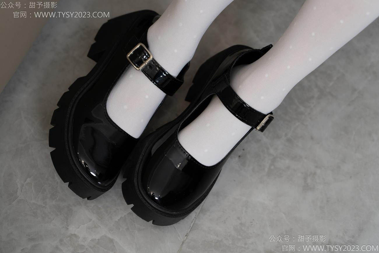 图片[114]-甜予摄影 NO.150 澜澜-皮鞋、大腿袜、小腿袜、波点白丝袜[131P] – 速更版-美库