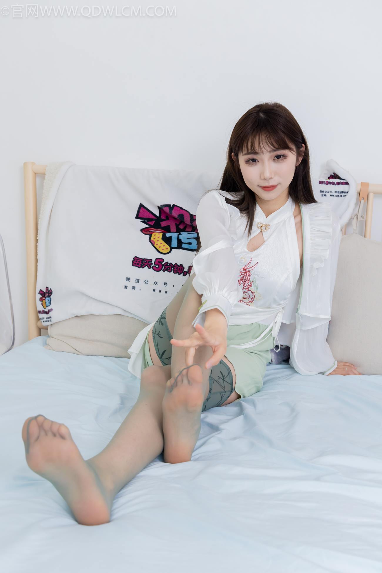 图片[81]-物恋传媒 NO.2323 泡泡-汉服、平底鞋、过膝丝袜[153P] – 速更版-美库