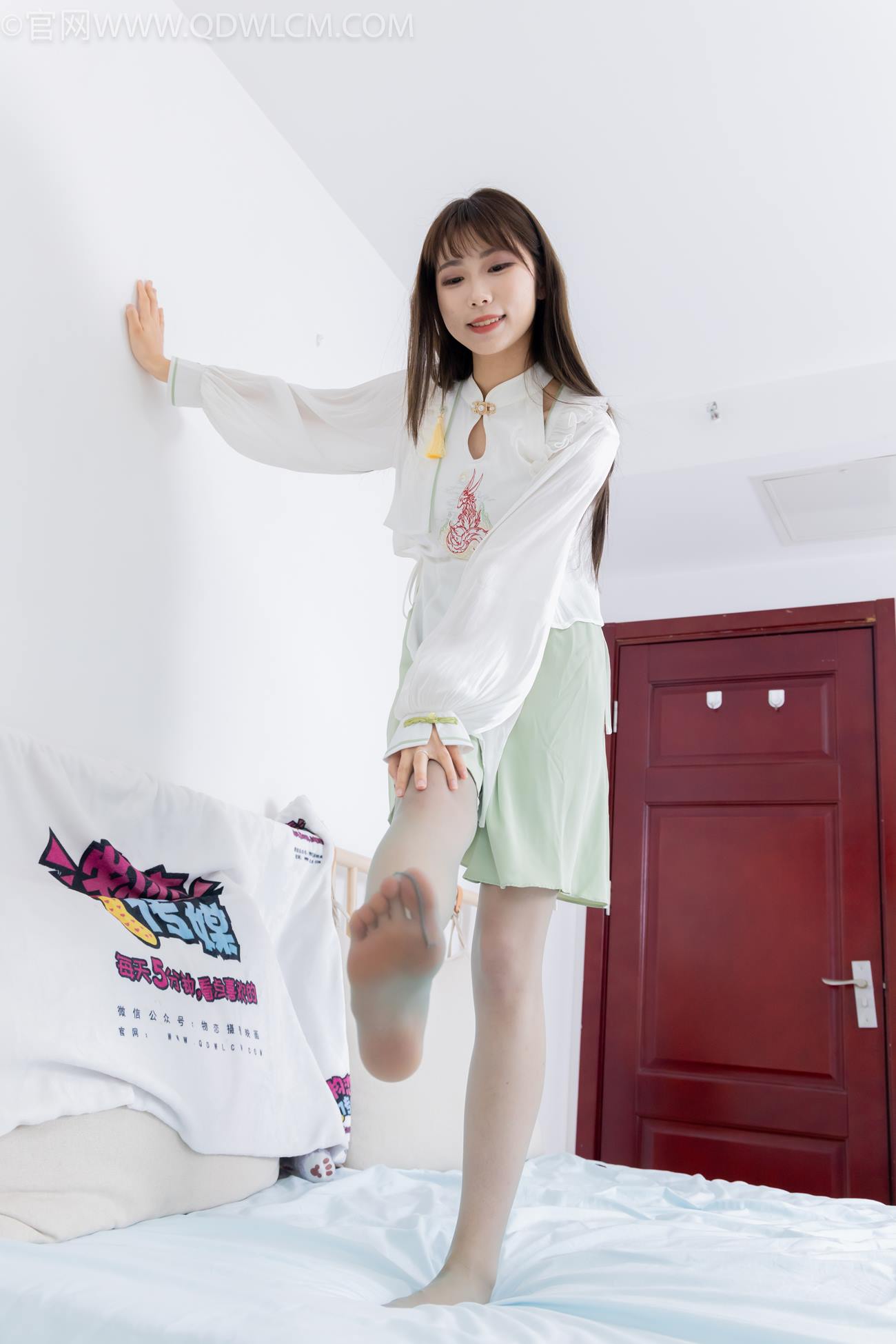 图片[133]-物恋传媒 NO.2323 泡泡-汉服、平底鞋、过膝丝袜[153P] – 速更版-美库