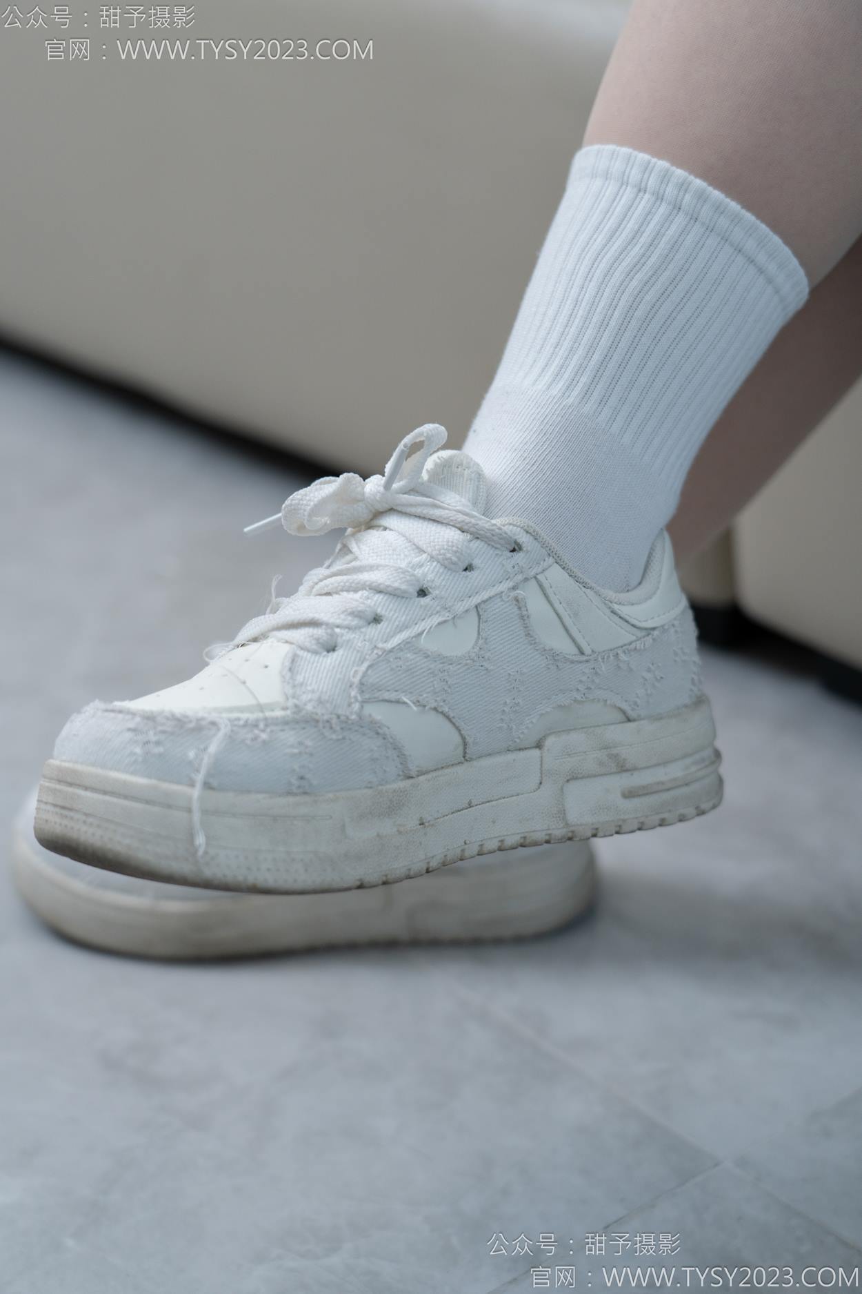 图片[14]-甜予摄影 NO.151 小葵-板鞋、白棉袜、薄肉丝[130P] – 速更版-美库