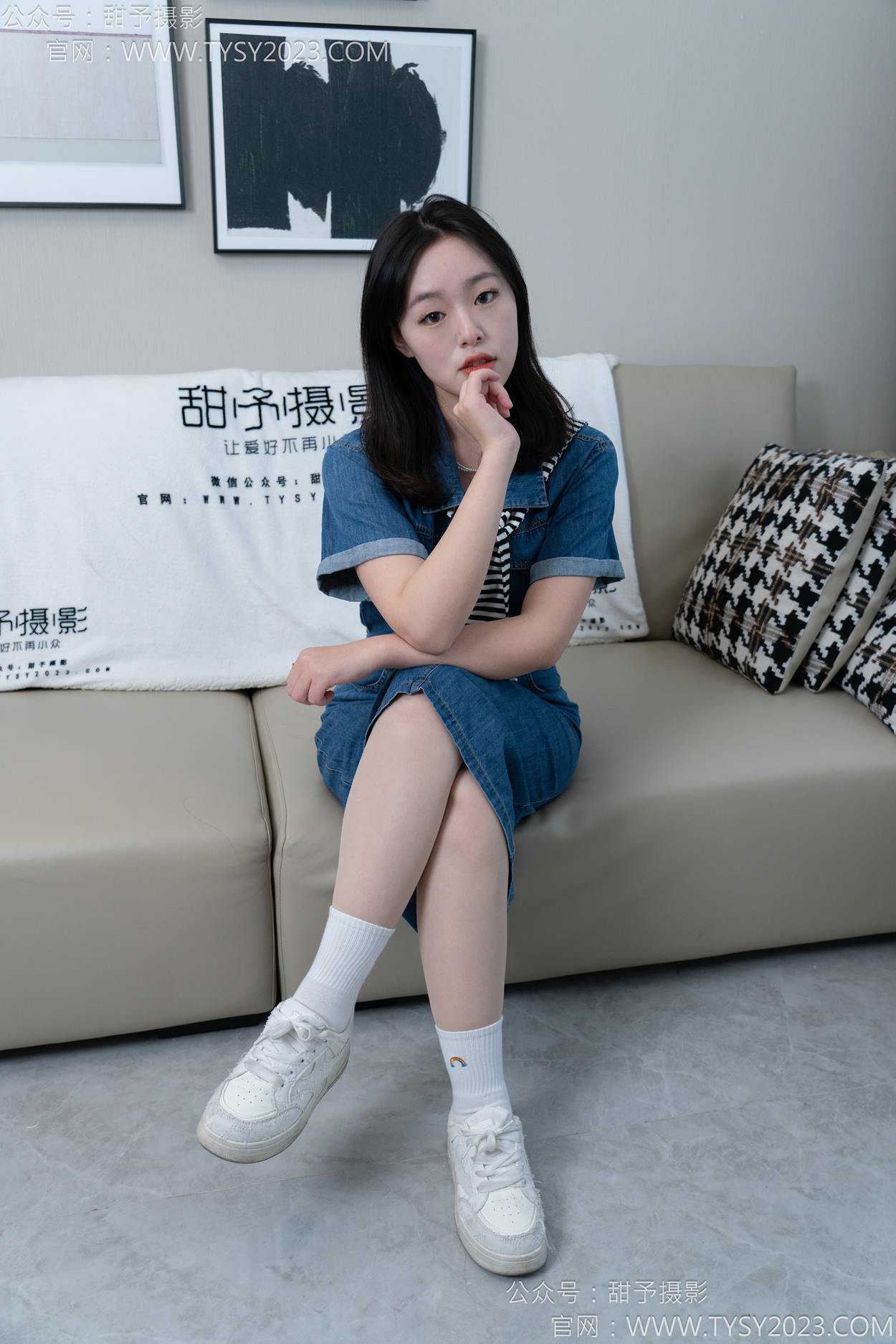 图片[25]-甜予摄影 NO.151 小葵-板鞋、白棉袜、薄肉丝[130P] – 速更版-美库