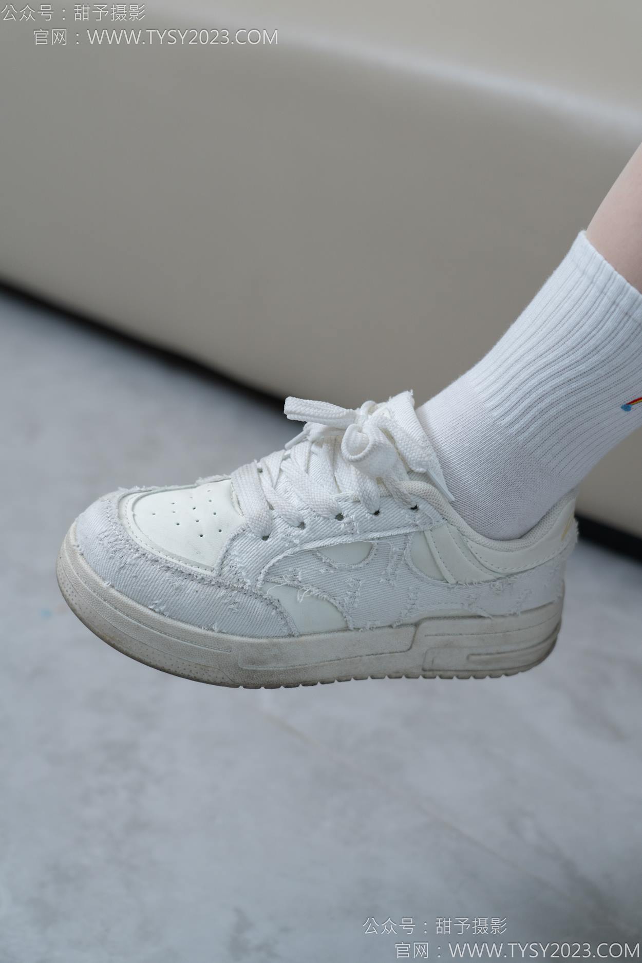 图片[27]-甜予摄影 NO.151 小葵-板鞋、白棉袜、薄肉丝[130P] – 速更版-美库