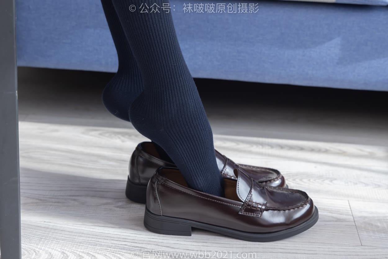 图片[16]-[BoBoSocks袜啵啵]NO.530 稚予-皮鞋、高跟鞋、深蓝色小腿棉袜、油亮白丝油亮肉丝、jk制服[110P] – 速更版-美库